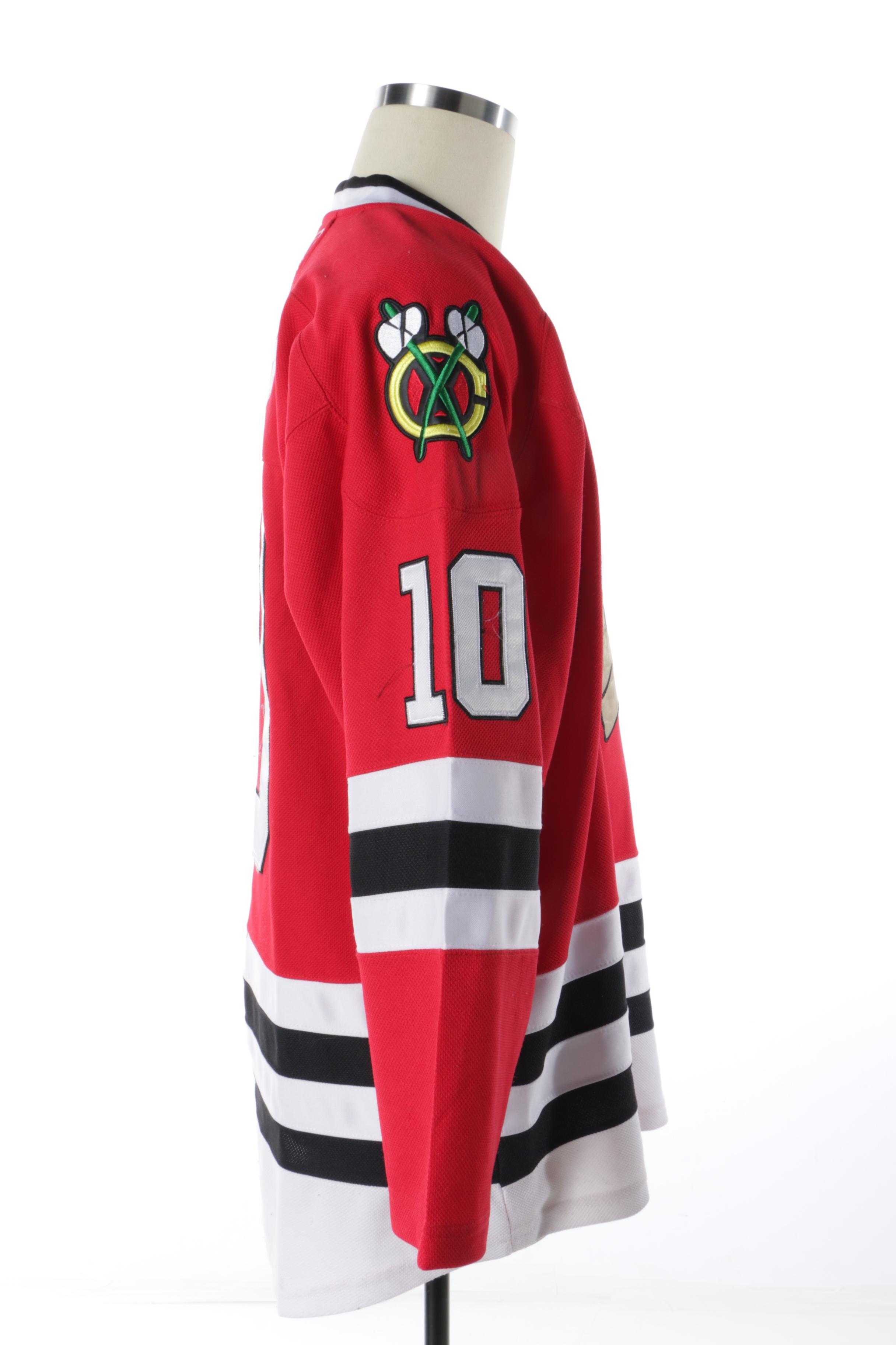Patrick Sharp Autographed Chicago Blackhawks Jersey