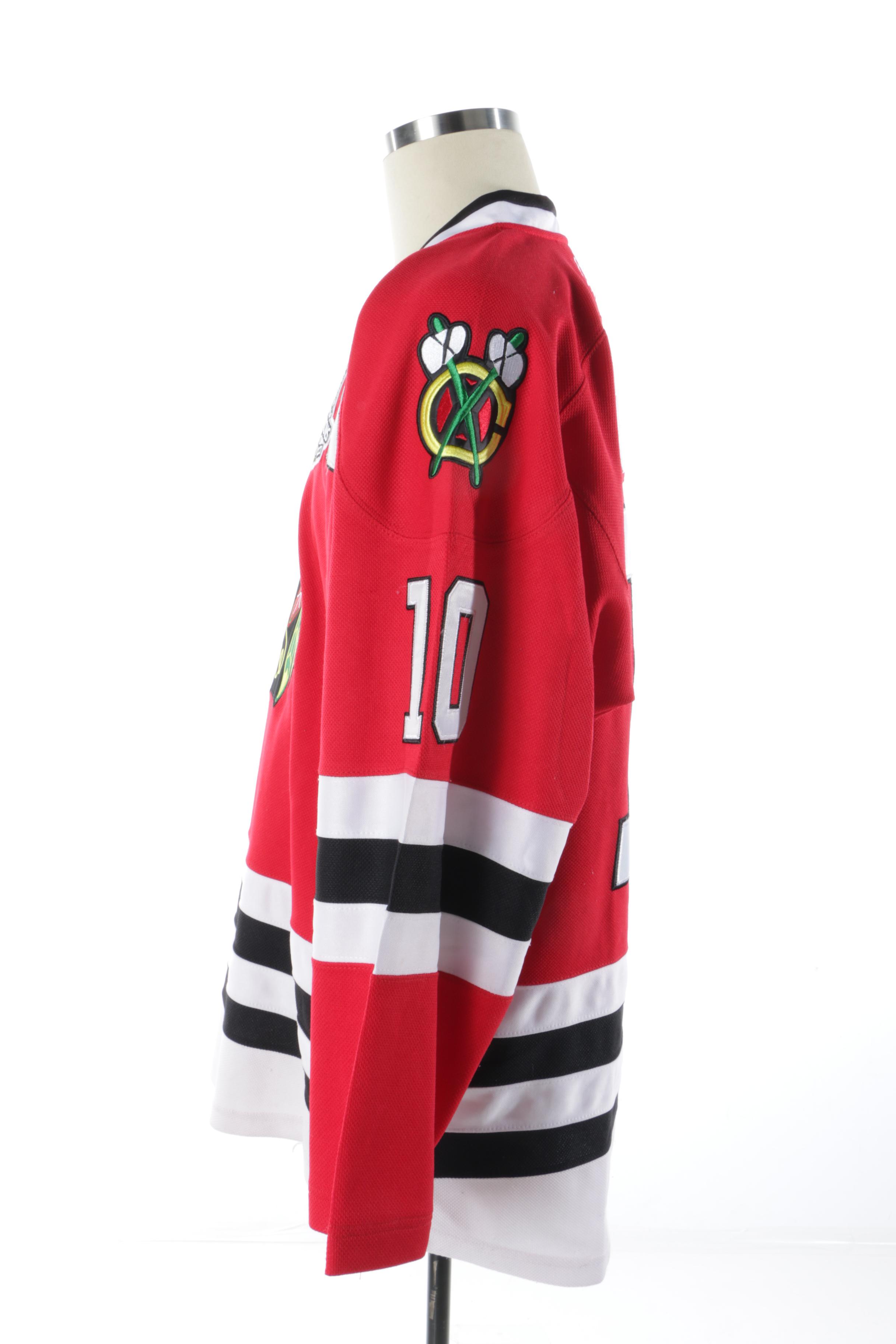 Patrick Sharp Autographed Chicago Blackhawks Jersey