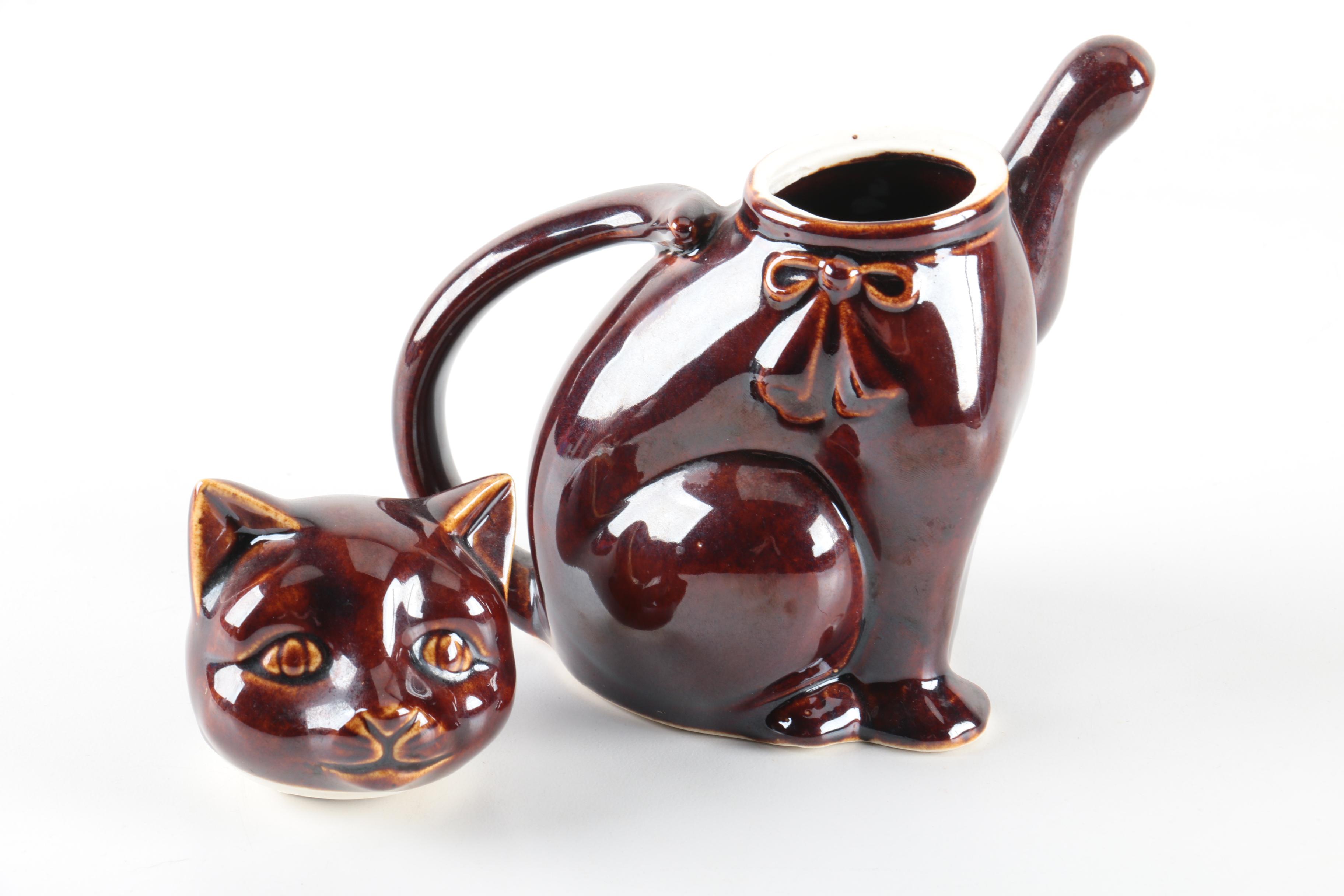 Vintage Chinese Brown Glazed Cat Figural Teapot with Head Lid 1950s