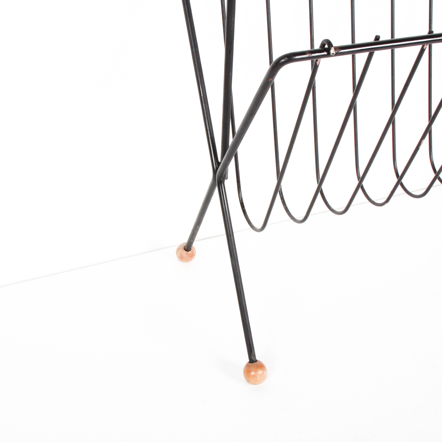 Vintage Mid-Century Metal Magazine Rack