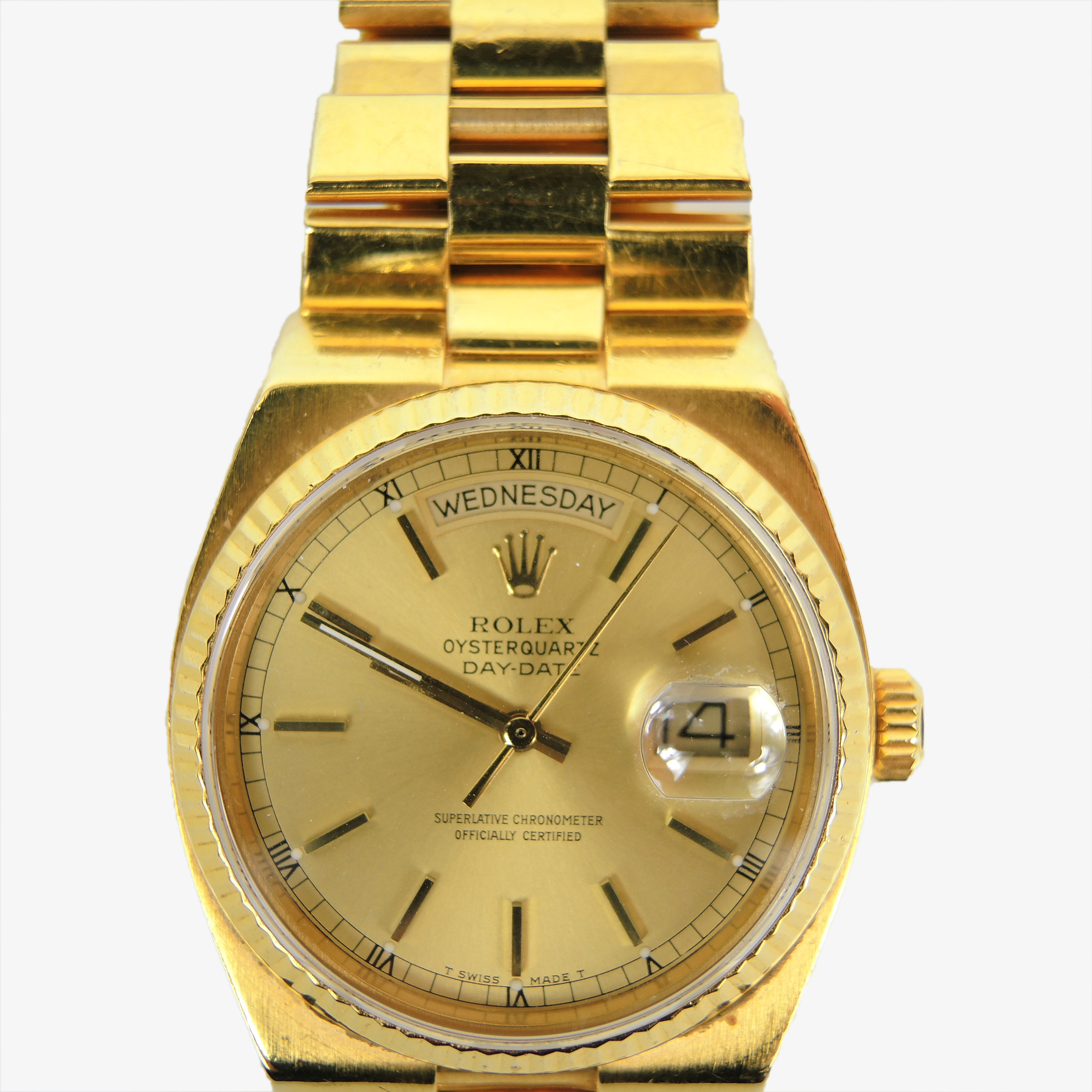 18K Yellow Gold Rolex OysterQuartz 19018 Champagne Dial Watch