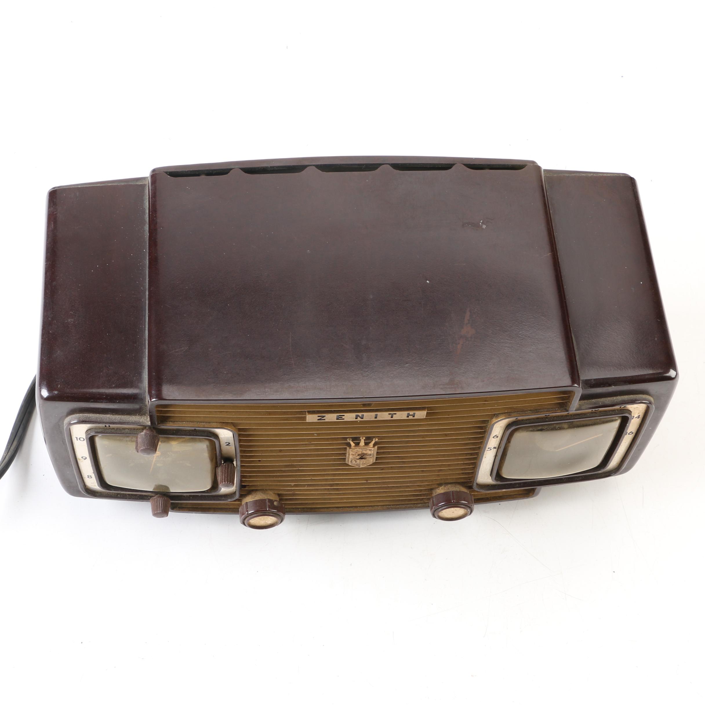 Zenith K-622 Clock Radio