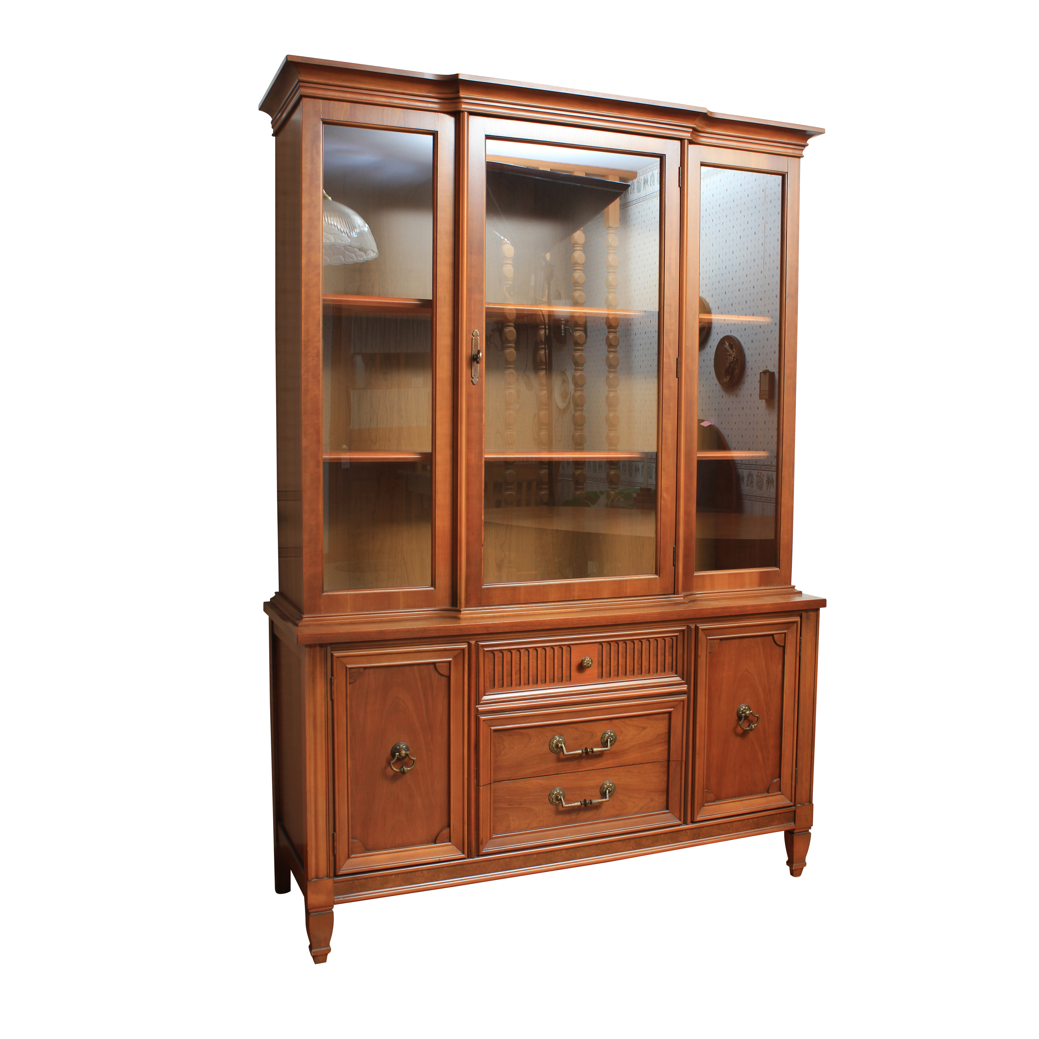 Bassett Cherry China Cabinet | Cabinets Matttroy