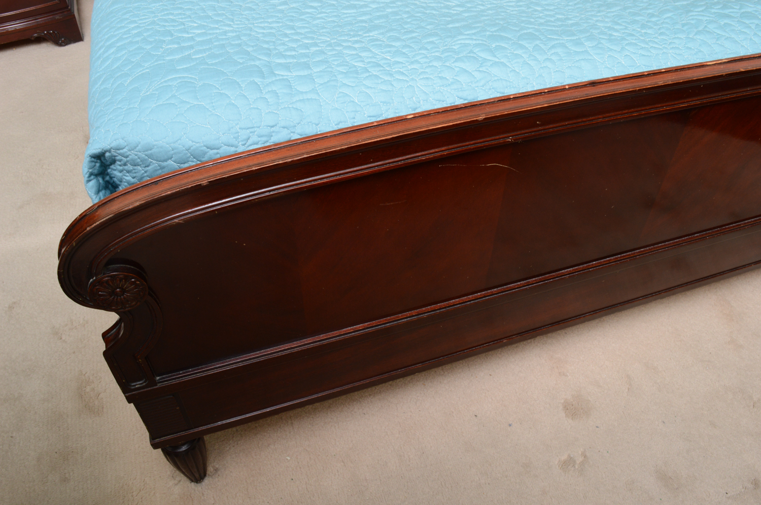 Antique Victorian Mahogany Full Size Bed Frame