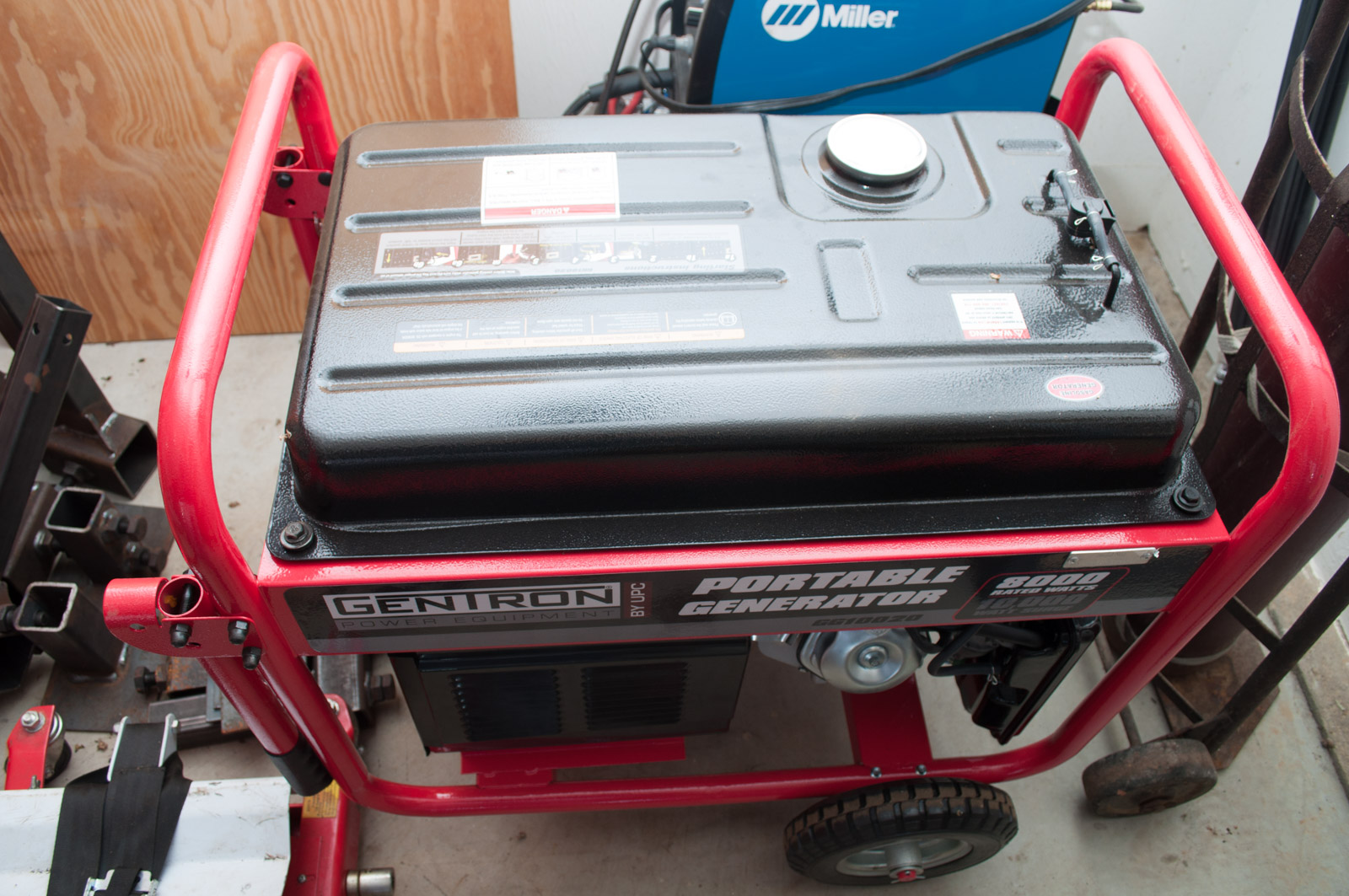 GenTron 10,000 Watt Portable Gasoline Generator