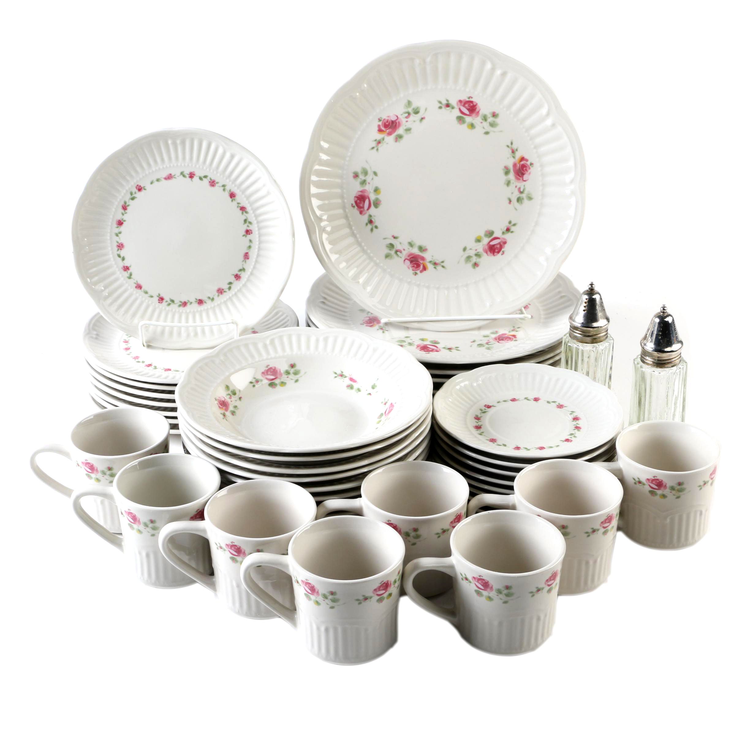 Gibson Design's Dinnerware