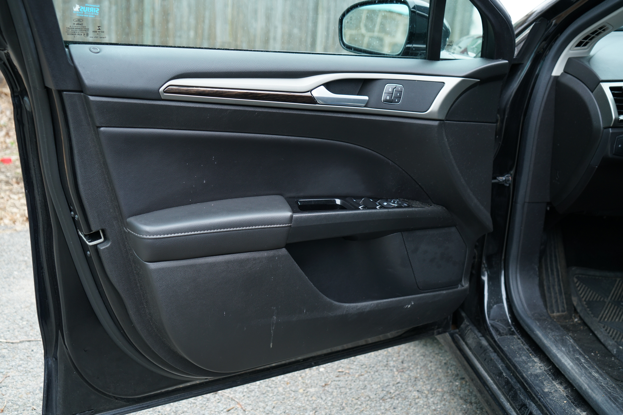 2013 Ford Fusion SE Hybrid Sedan