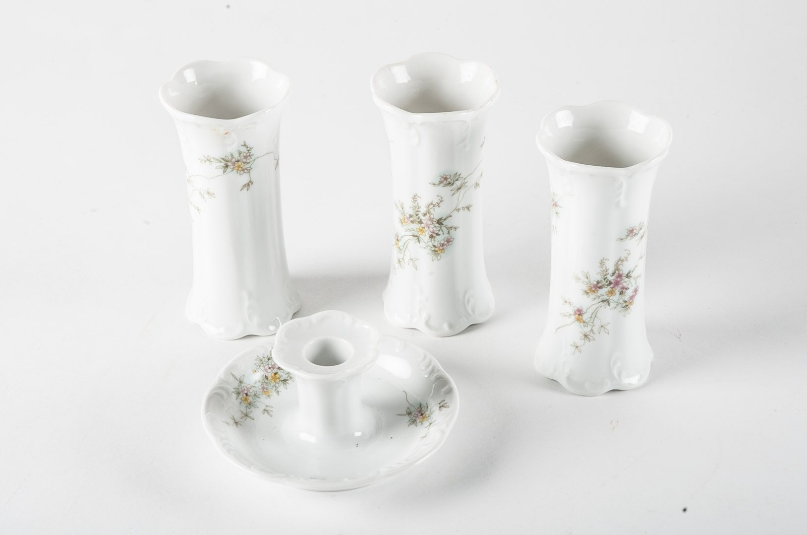 Johann Haviland China Featuring "Rosalinde" Pattern