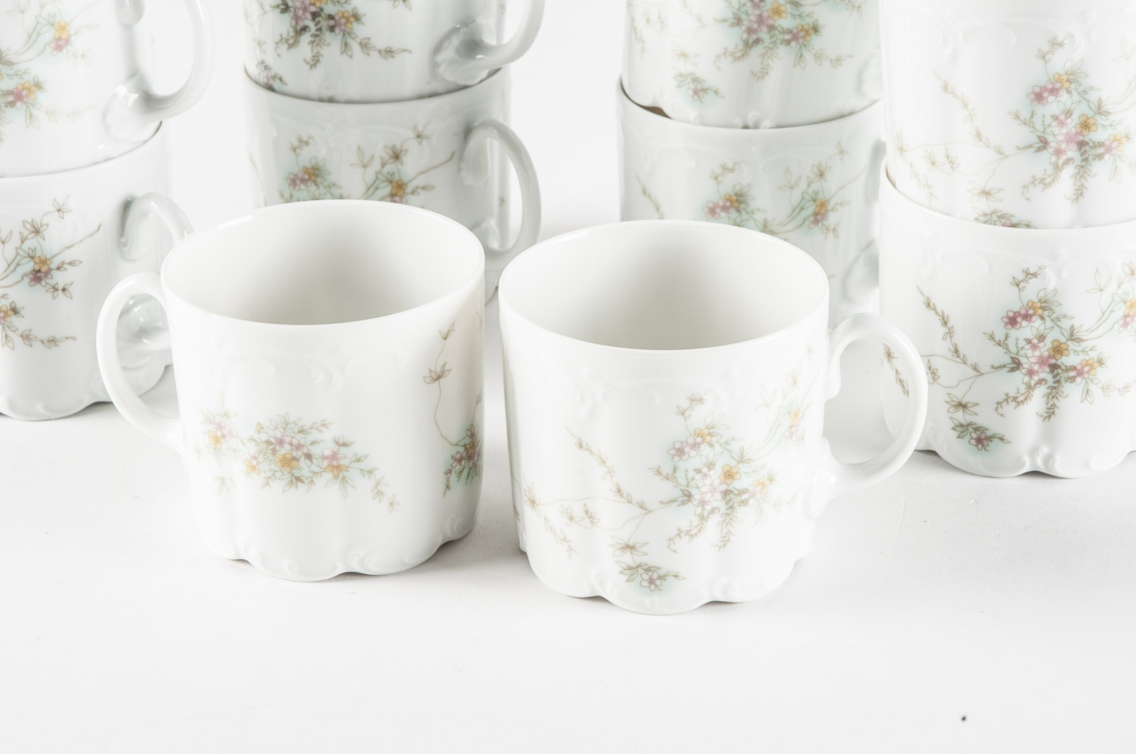 Johann Haviland China Featuring "Rosalinde" Pattern