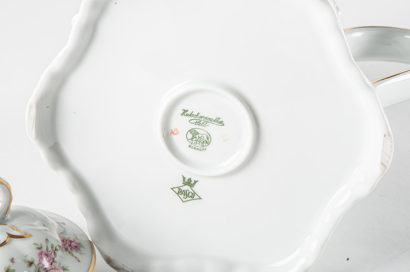 Johann Haviland China Featuring "Rosalinde" Pattern