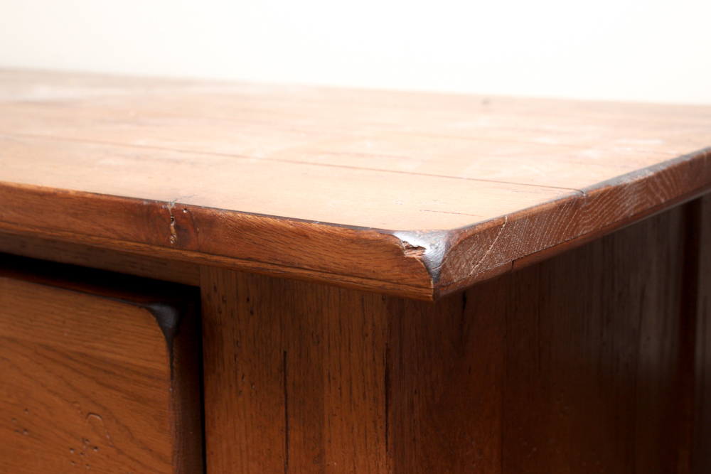 Attic Heirlooms by Broyhill Oak Chest of Drawers