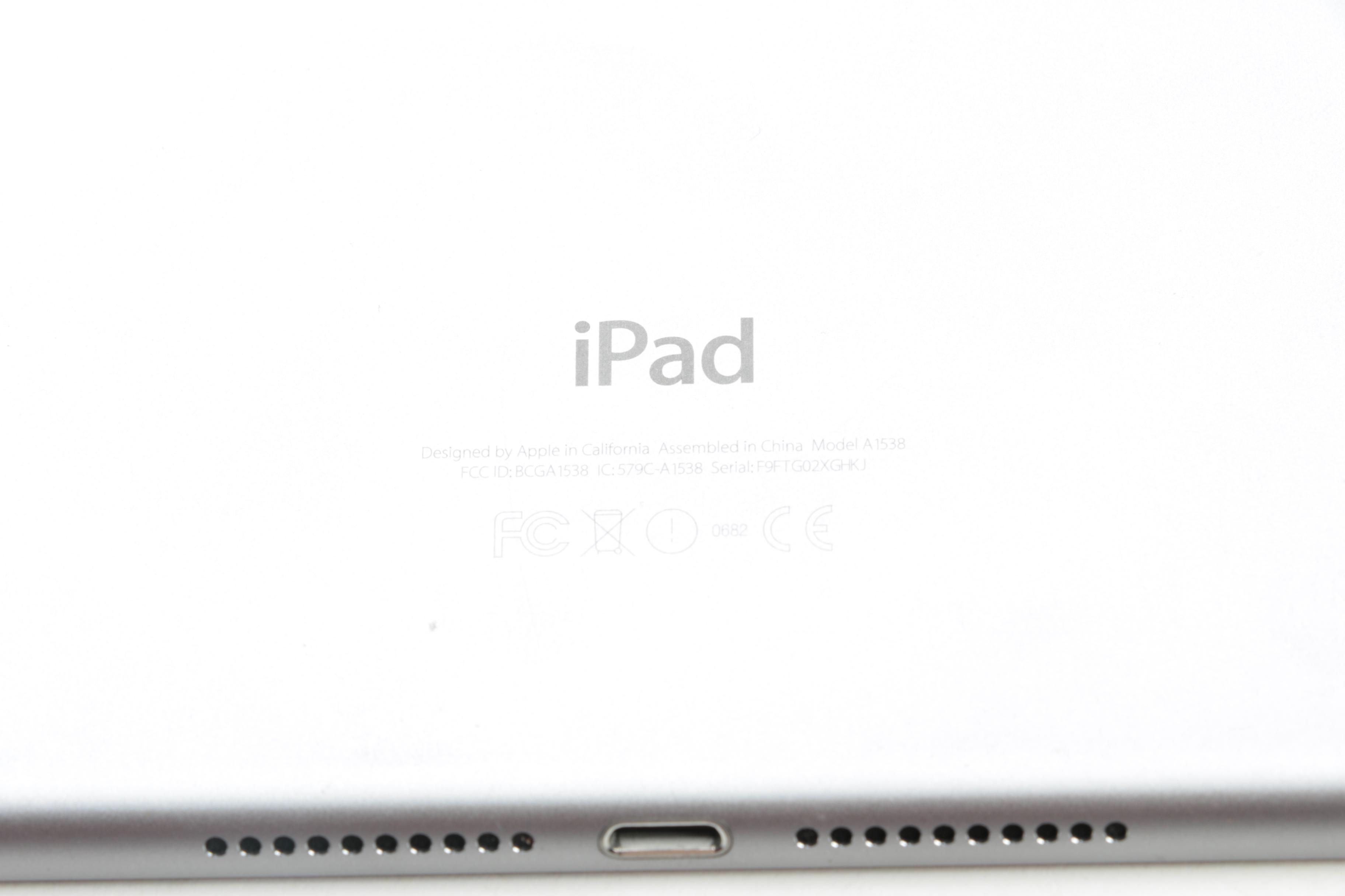 Apple 128 GB iPad Mini 4 Wi-Fi