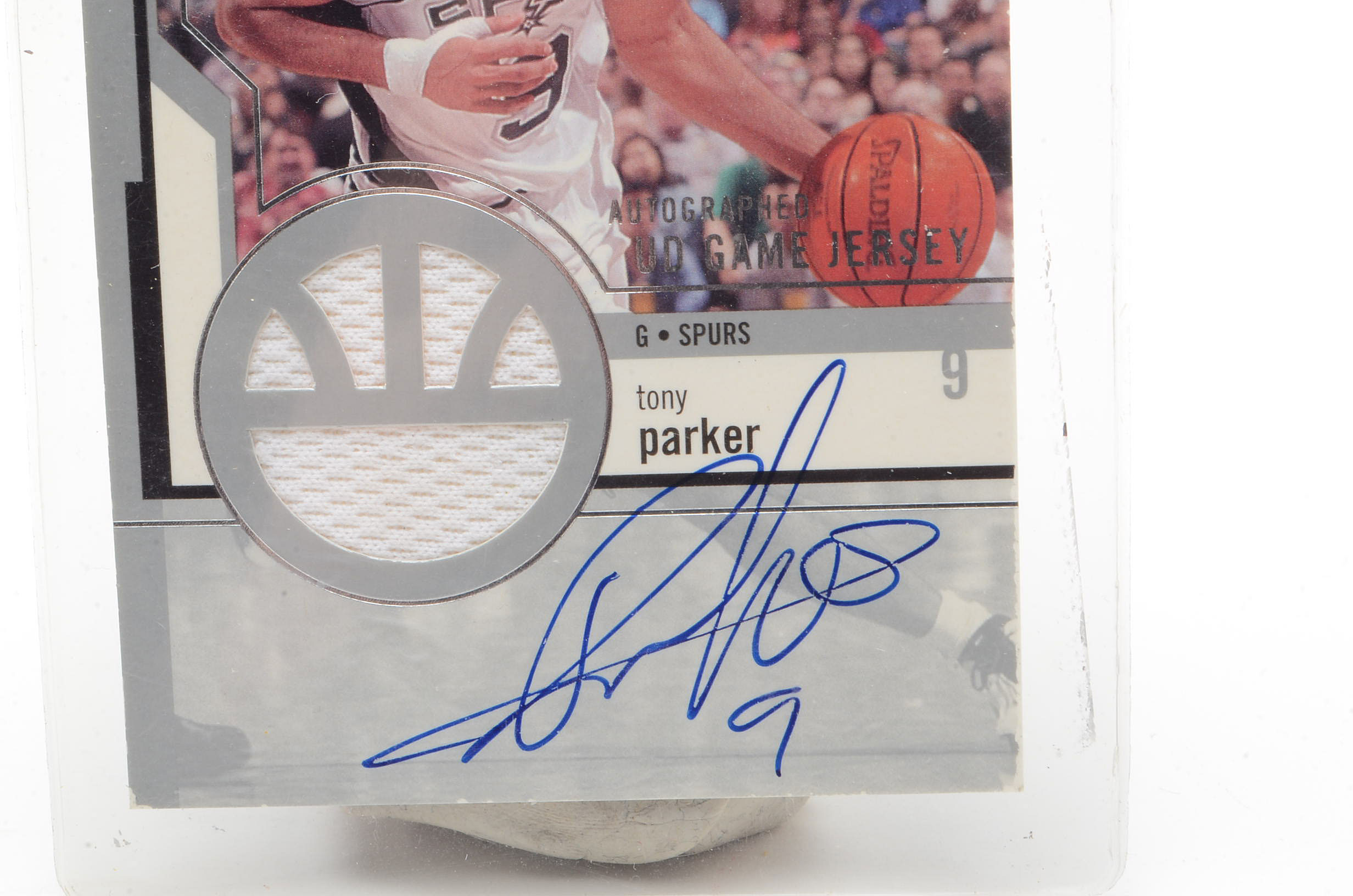 2003 Tony Parker Spurs Certified Signed 46/100 Upper Deck Card with Bench Coin