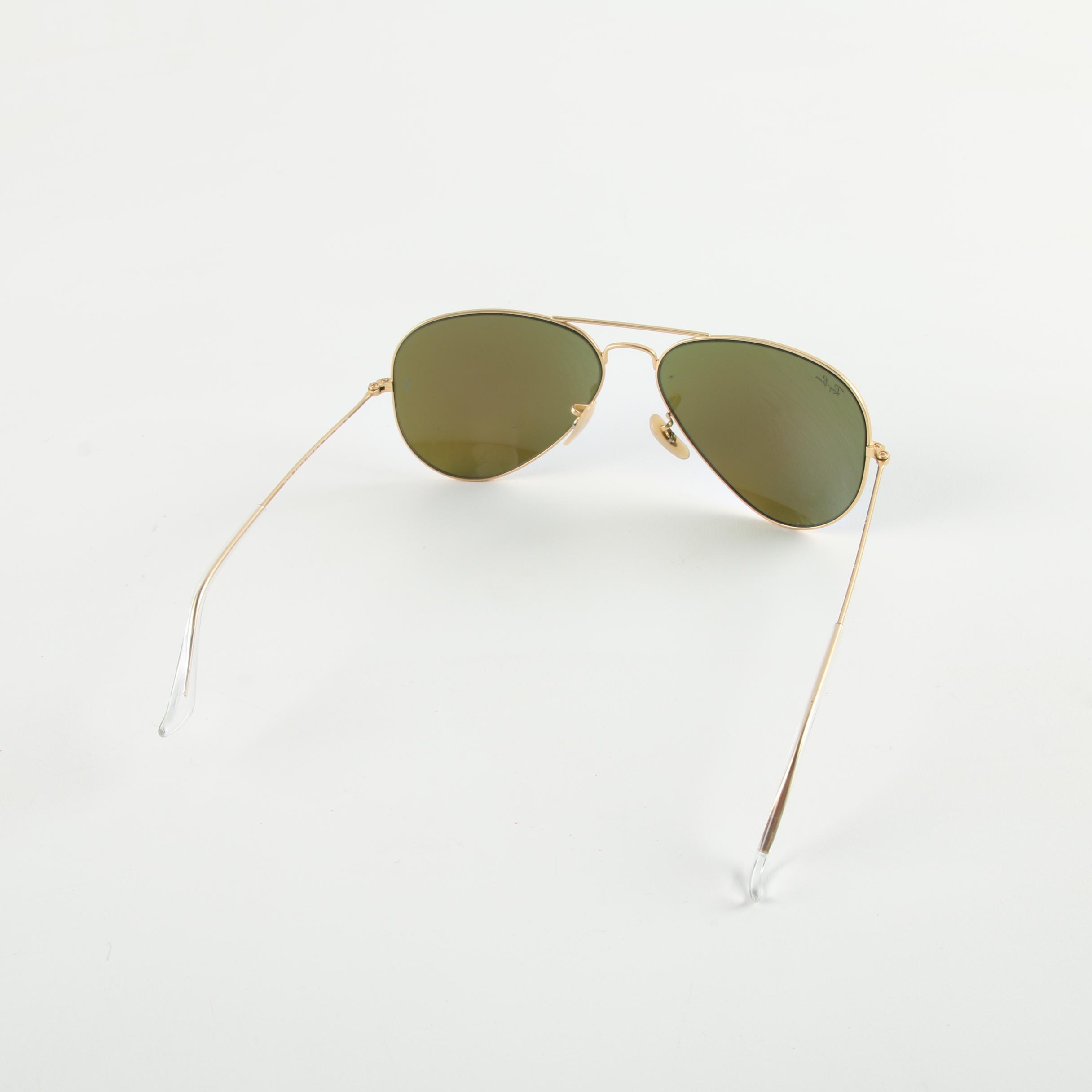 Ray-Ban Aviator Sunglasses with Blue Mirrored Lenses