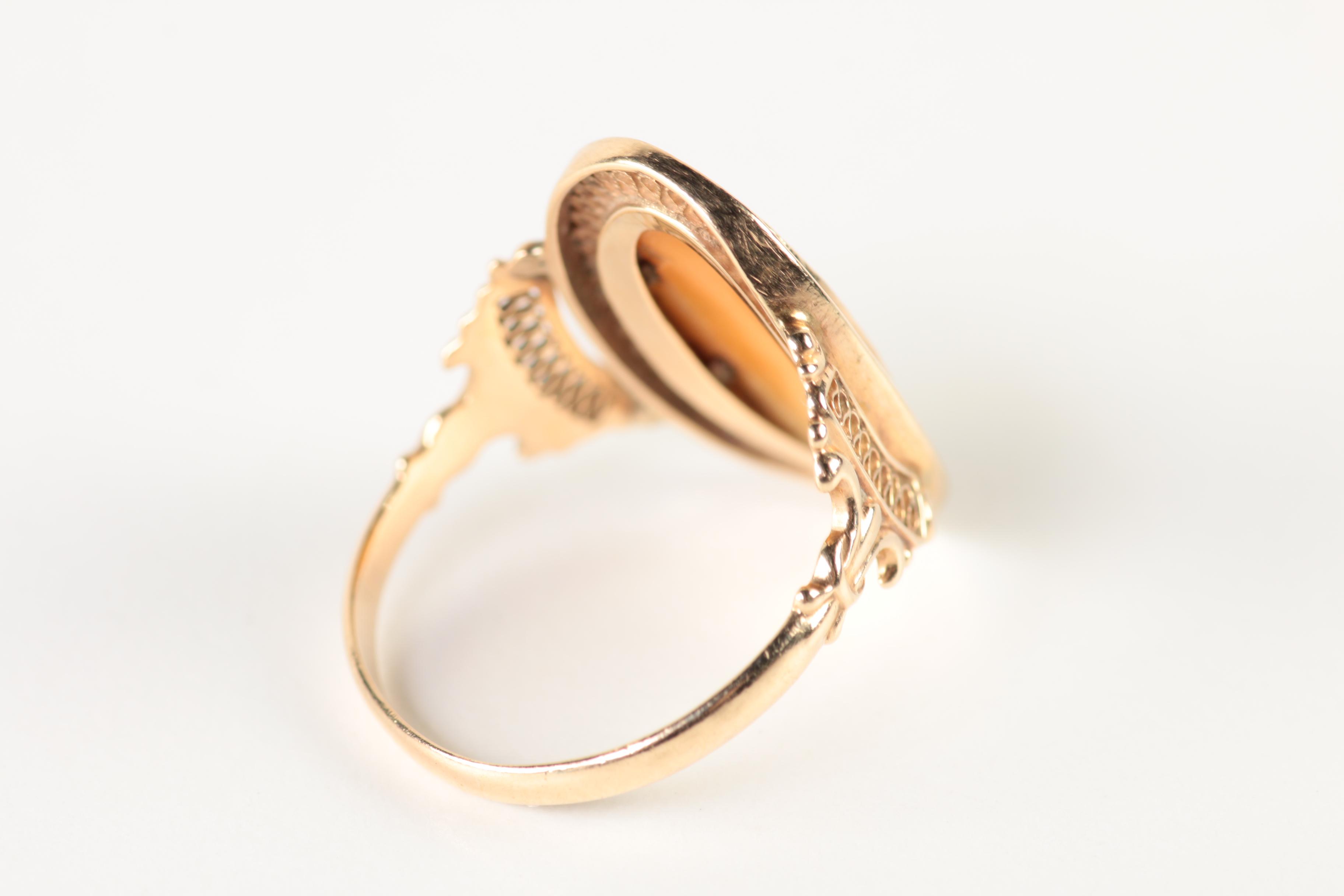 10K Yellow Gold Cameo Helmet Shell Ring