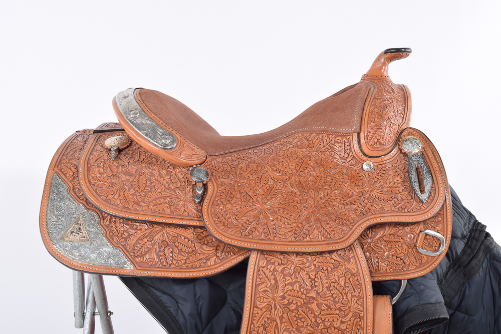 Dale Chavez Trophy Western Pleasure Leather & 500 Silver Show Saddle