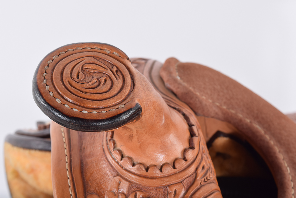 Dale Chavez Trophy Western Pleasure Leather & 500 Silver Show Saddle