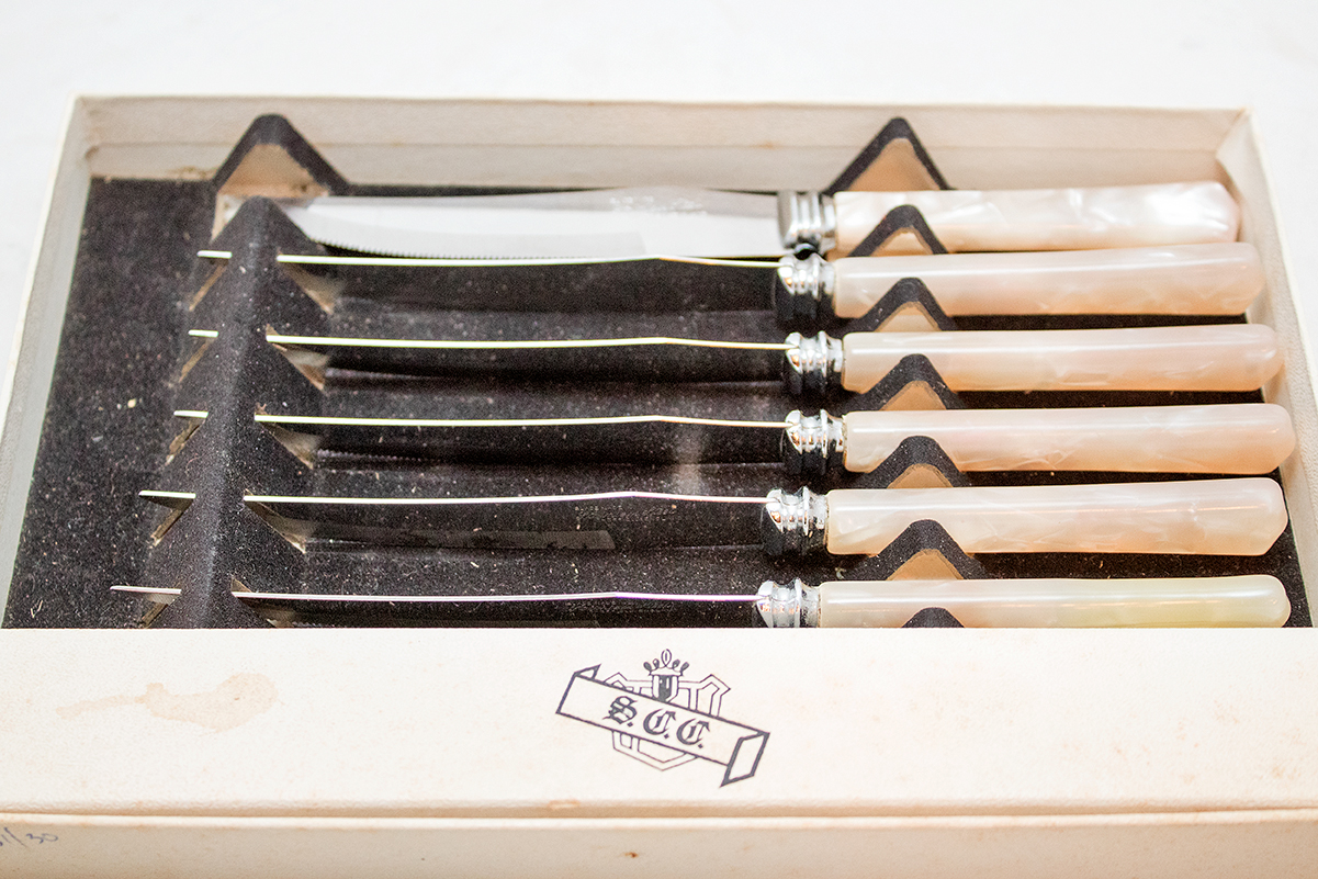 Oneida Community "Morning Star" Silver Plate Flatware and Sheffield Steak Knives