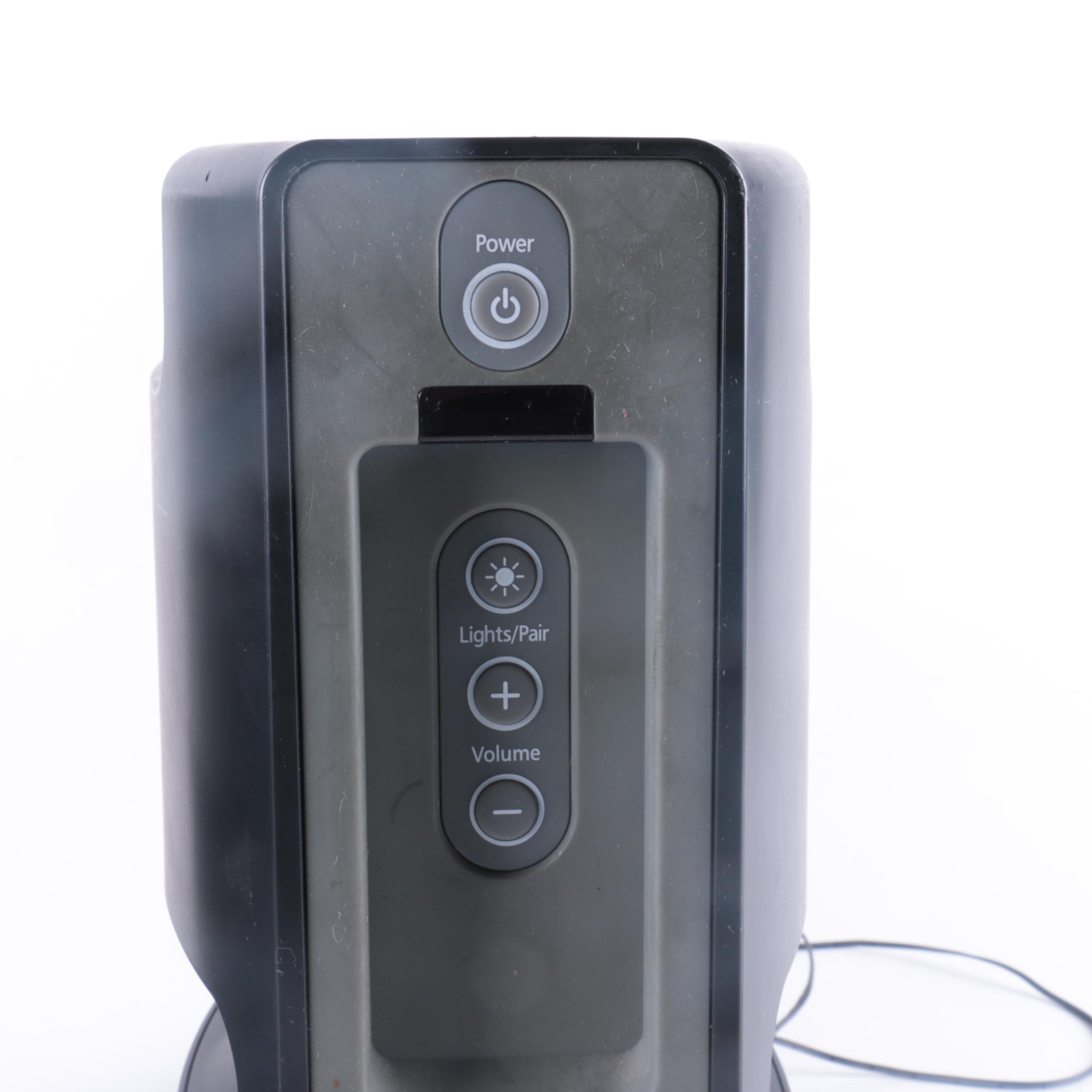 Audio Unlimited Digital Wireless Speakers With Remote Transmitter