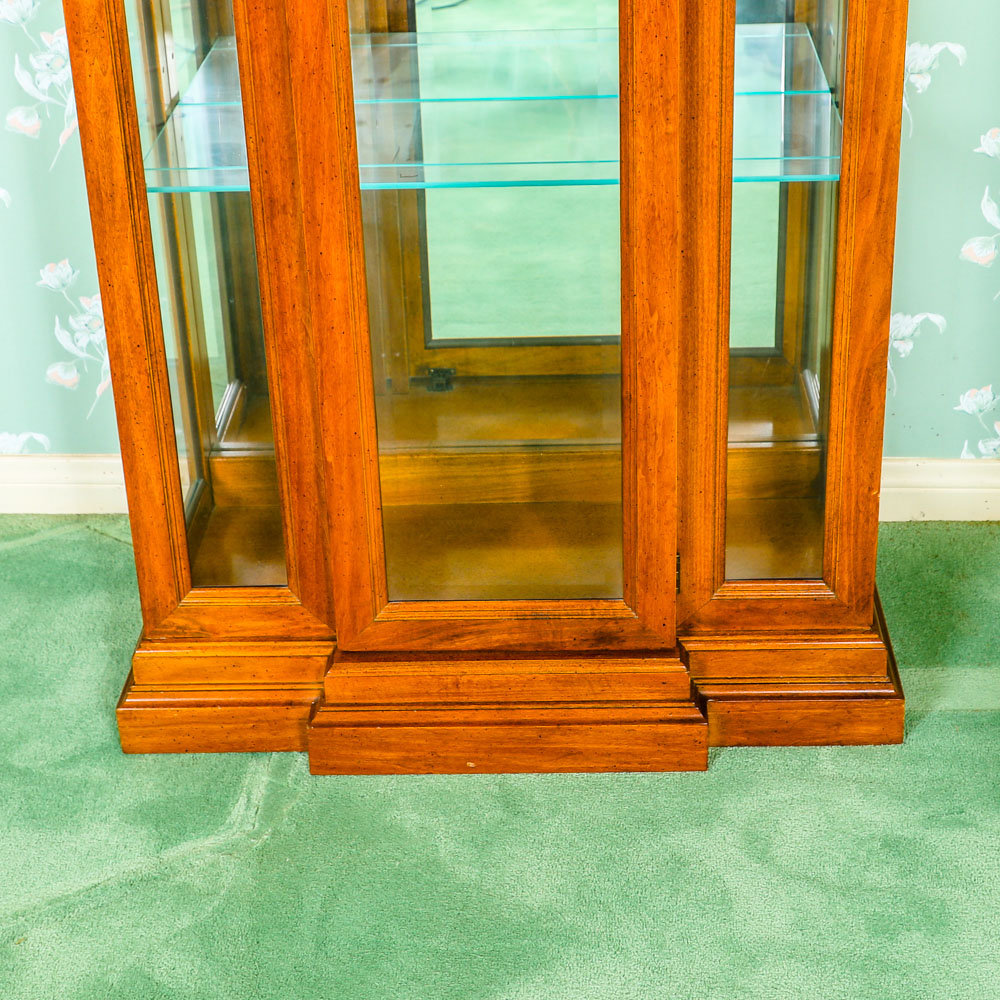 Vintage Illuminated Breakfront Curio Cabinet by American of Martinsville