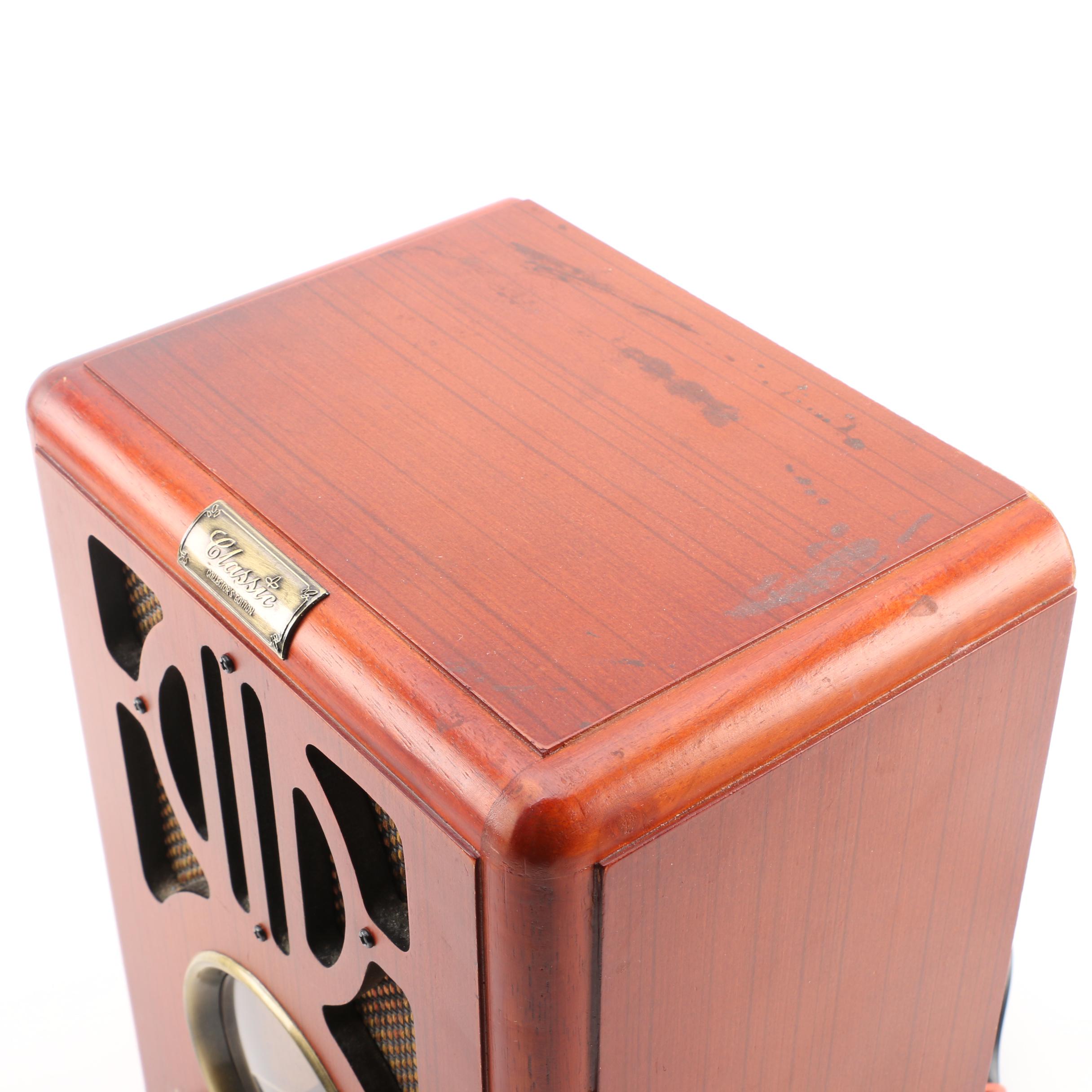 Living Solutions Classic Collector's Edition Art Deco Inspired Radio