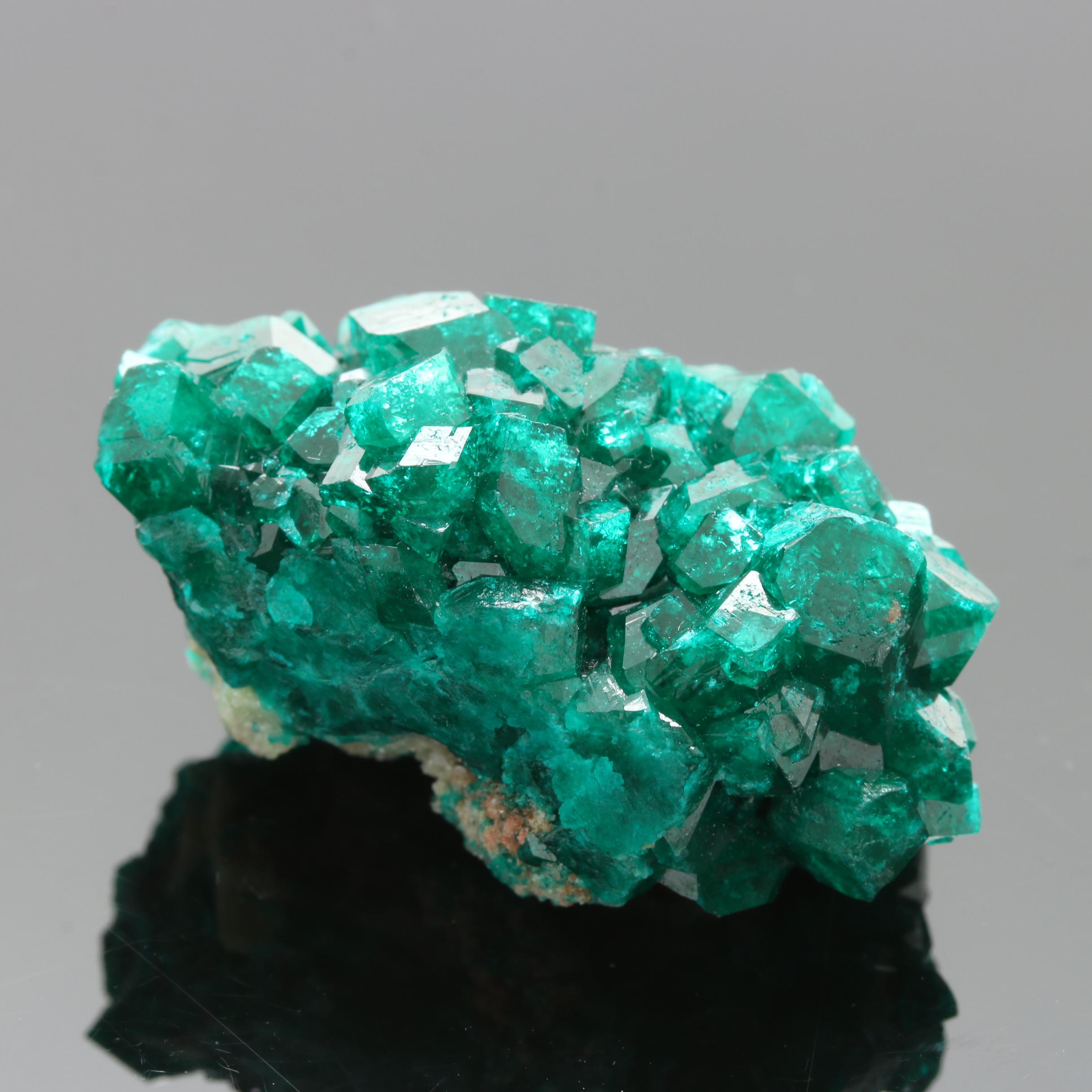 Loose Rough Cut Dioptase