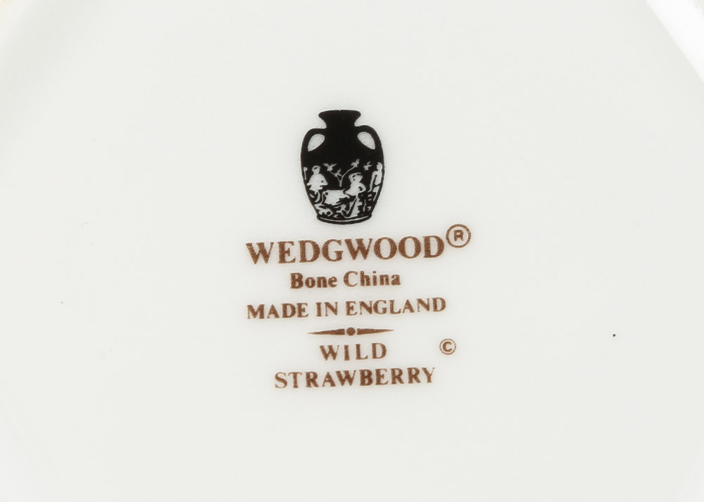 Wedgwood "Wild Strawberry" Bone China Decor Collection