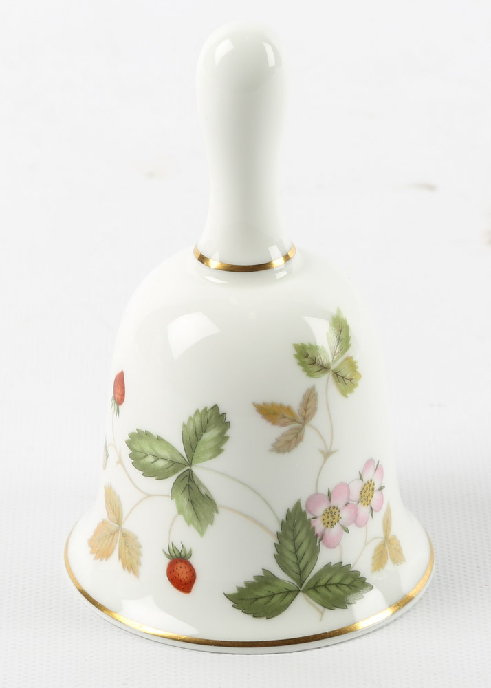 Wedgwood "Wild Strawberry" Bone China Decor Collection