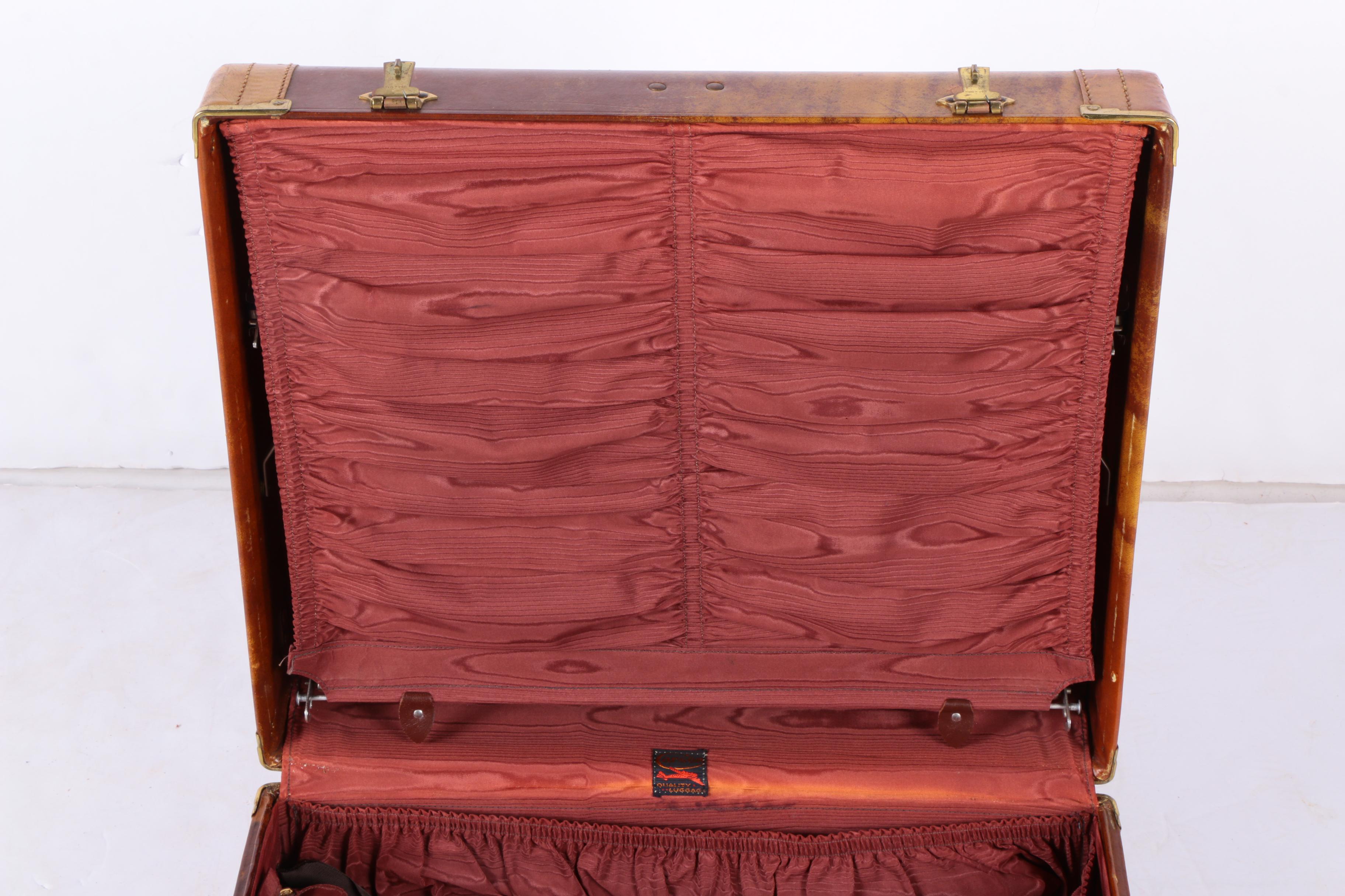 Vintage Leather Suitcases Including Carson and Samsonite