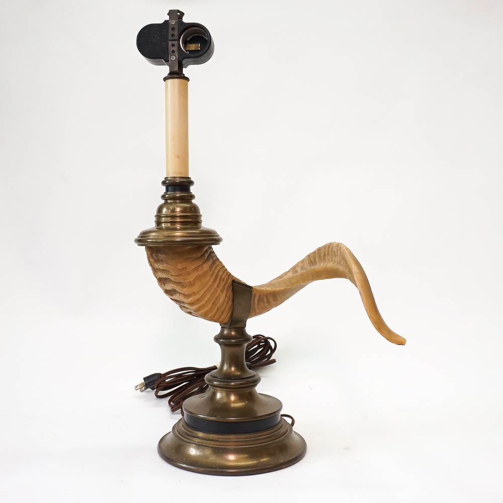 Vintage Chapman Lighting Ram's Horn and Brass Table Lamp