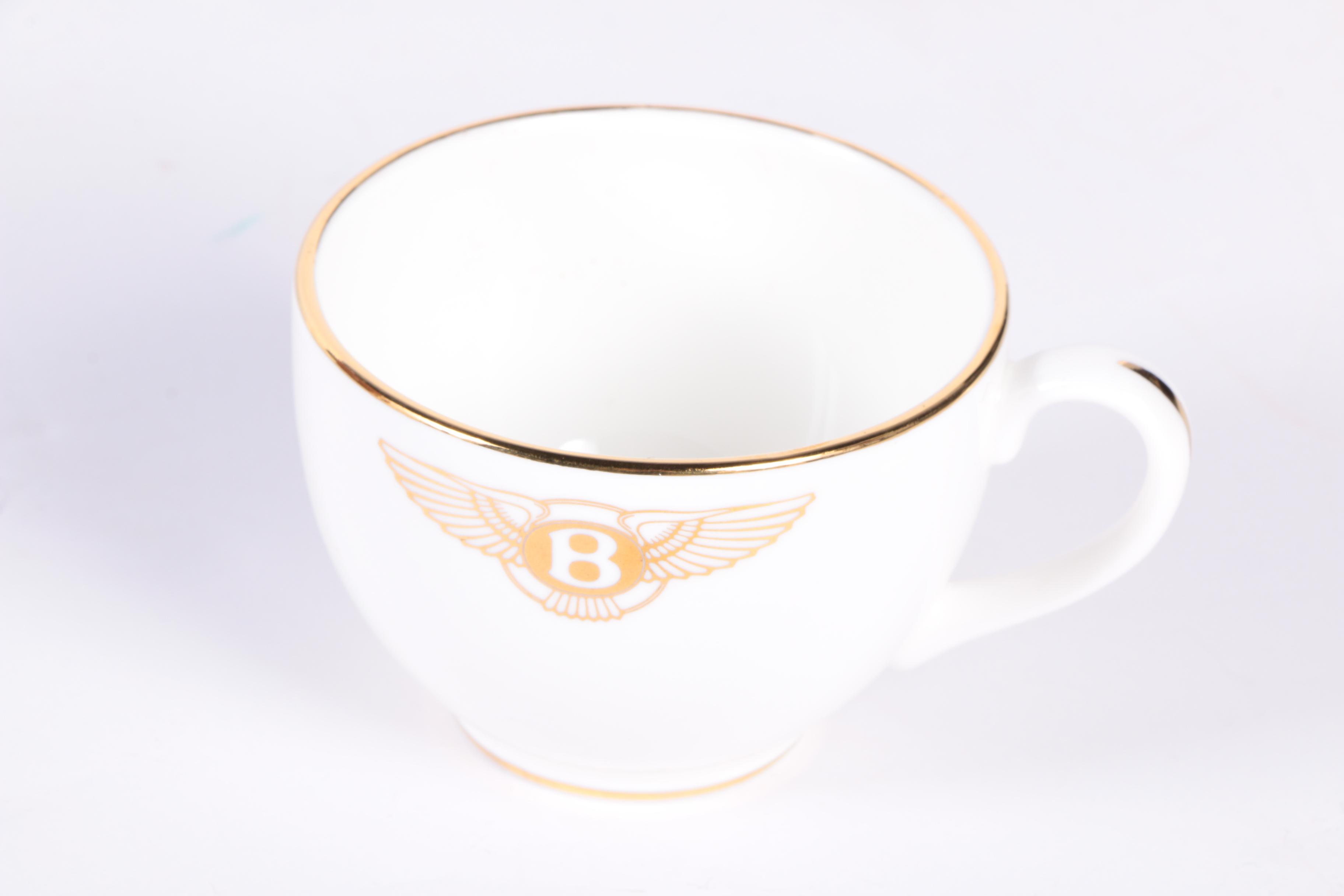 Bentley Motors Limited Picnic Set