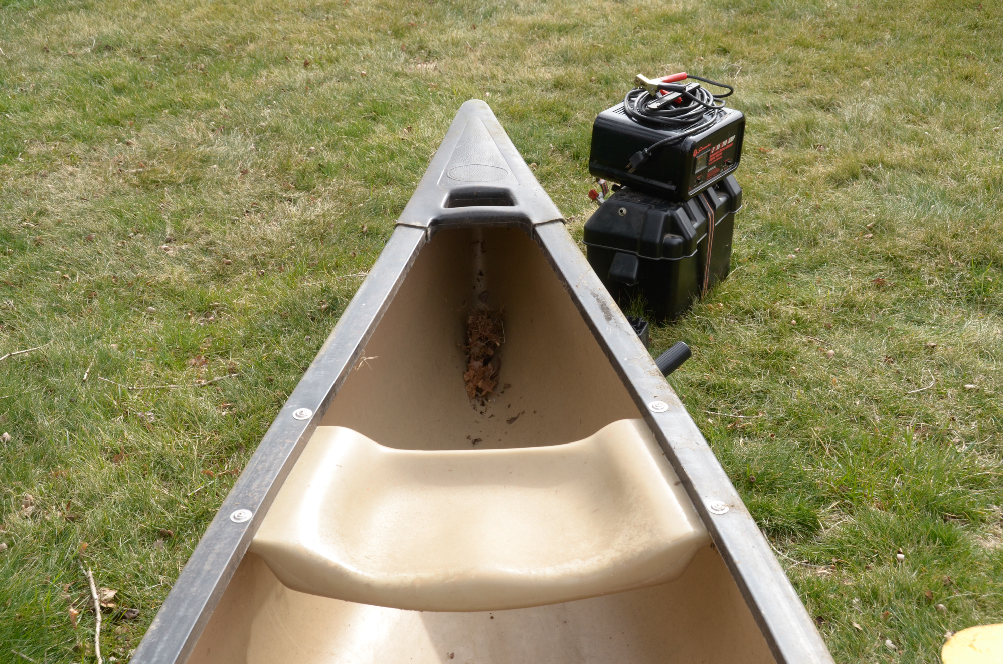 Old Town Discovery 158 Canoe, Minn Kota Trolling Motor and Accessories
