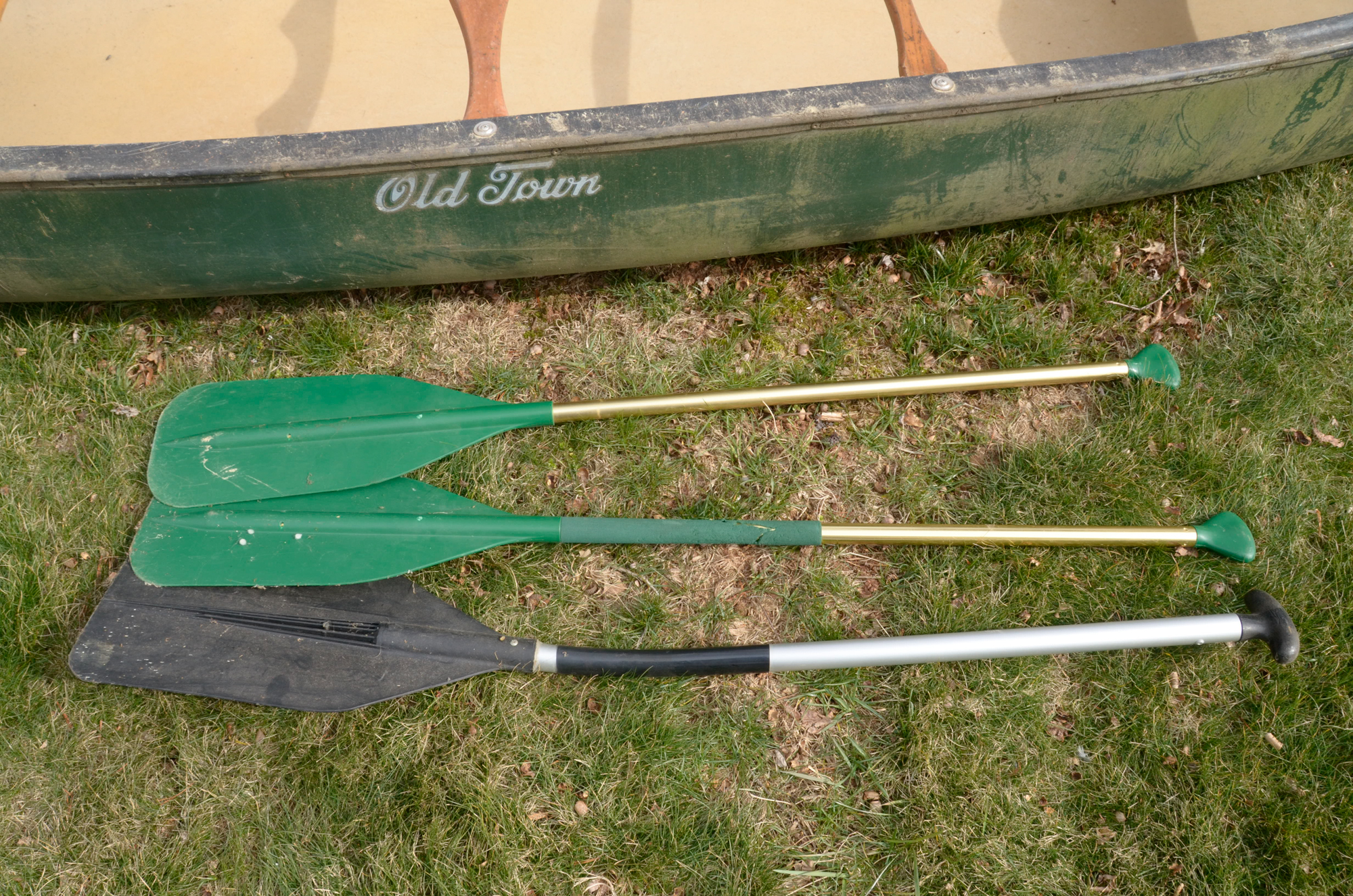 Old Town Discovery 158 Canoe, Minn Kota Trolling Motor and Accessories