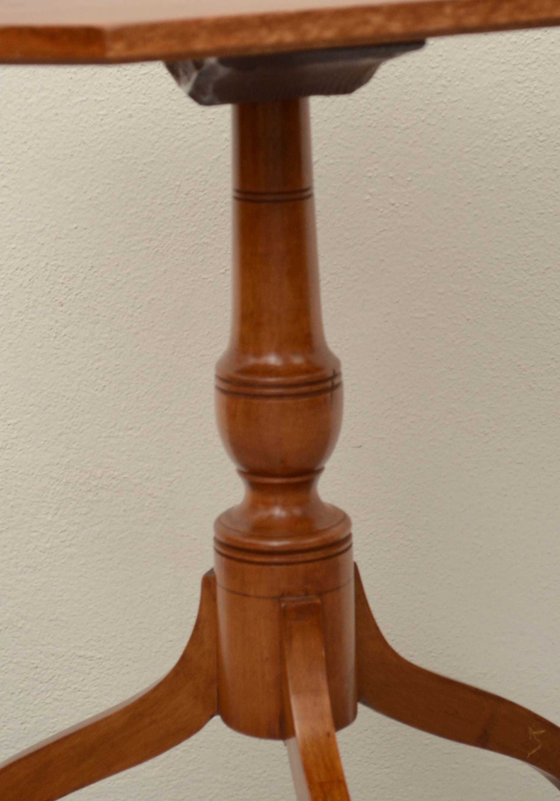 Antique Octagonal Top Candlestand