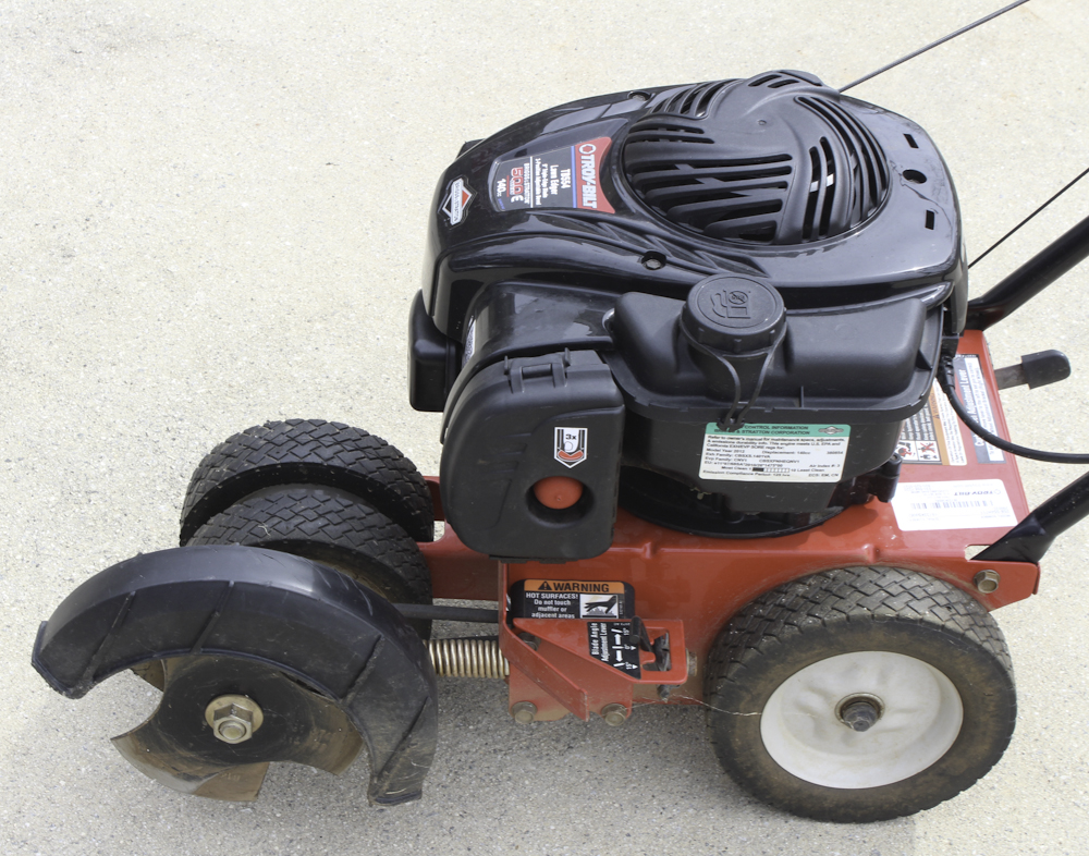 Troy-Bilt TB554 Gas Lawn Edger