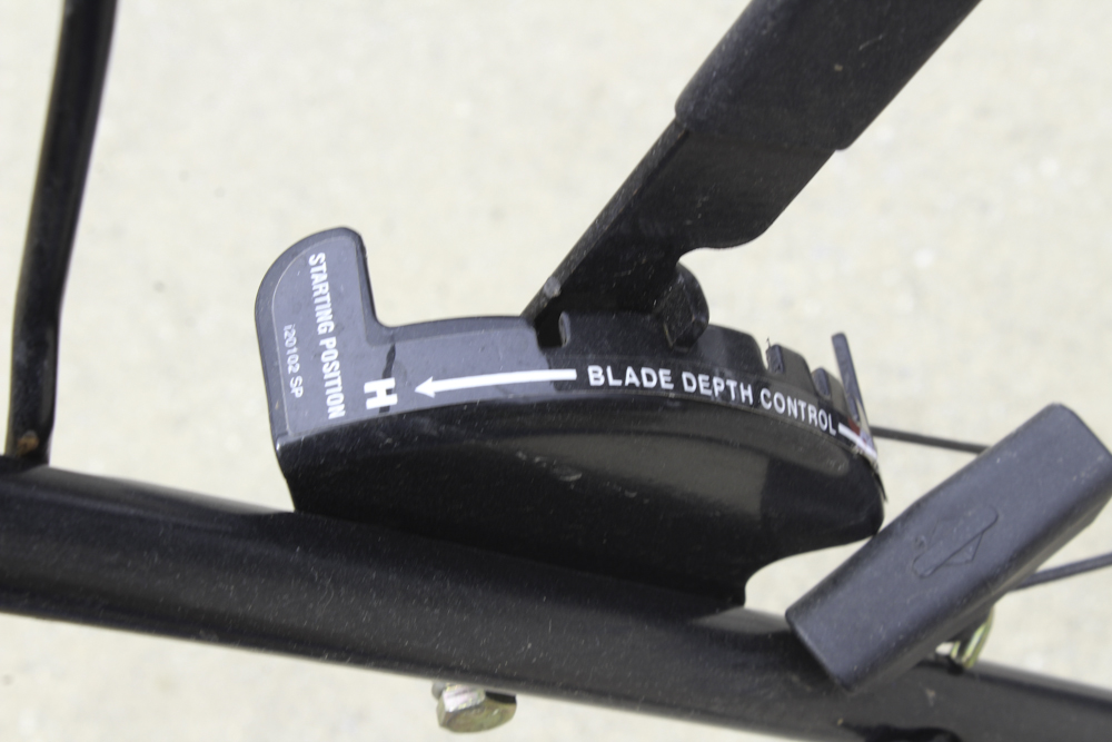 Troy-Bilt TB554 Gas Lawn Edger