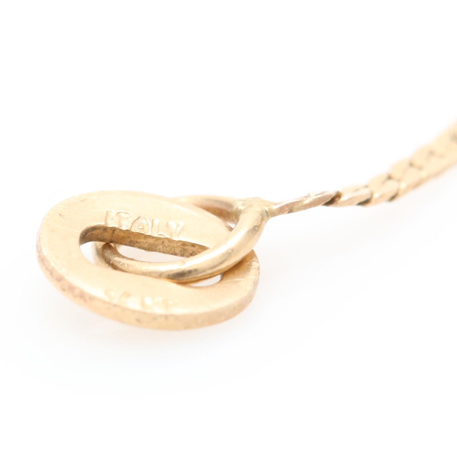 14K Yellow Gold Scrap Selection Including Bracelet, Necklace, and Chain