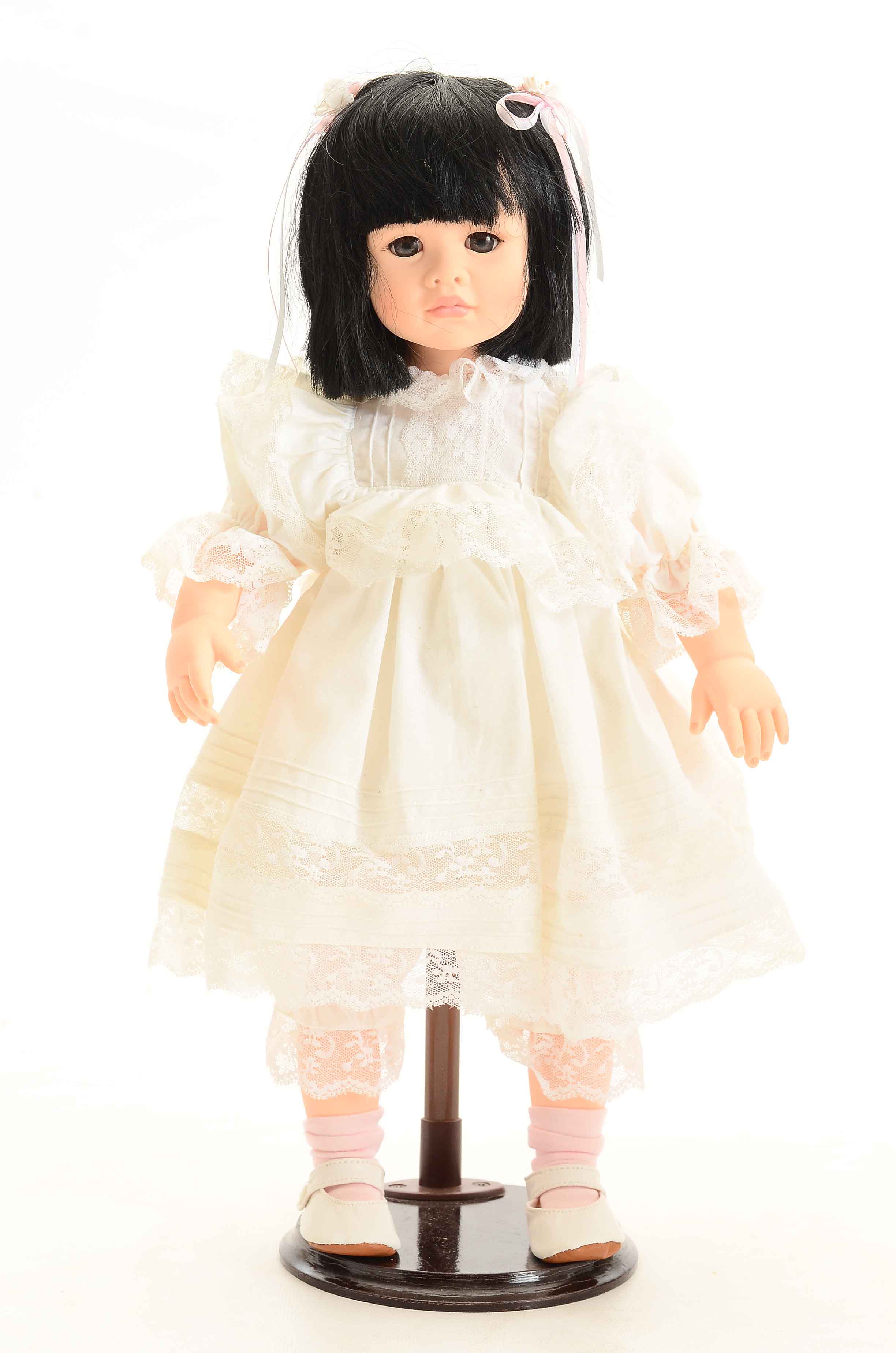 Pairing of Vintage Dolls by Pauline Bjonness-Jacobsen