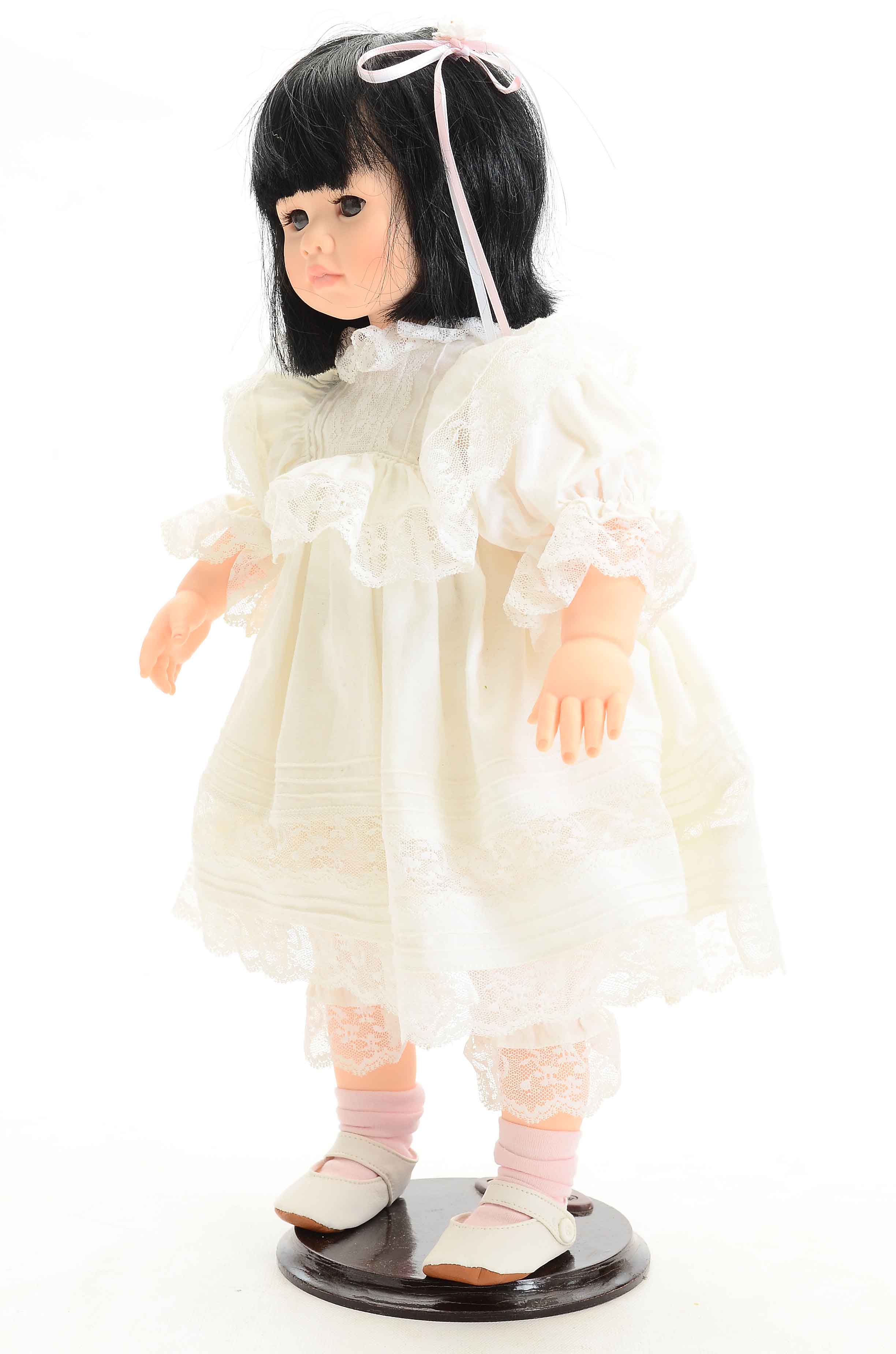 Pairing of Vintage Dolls by Pauline Bjonness-Jacobsen