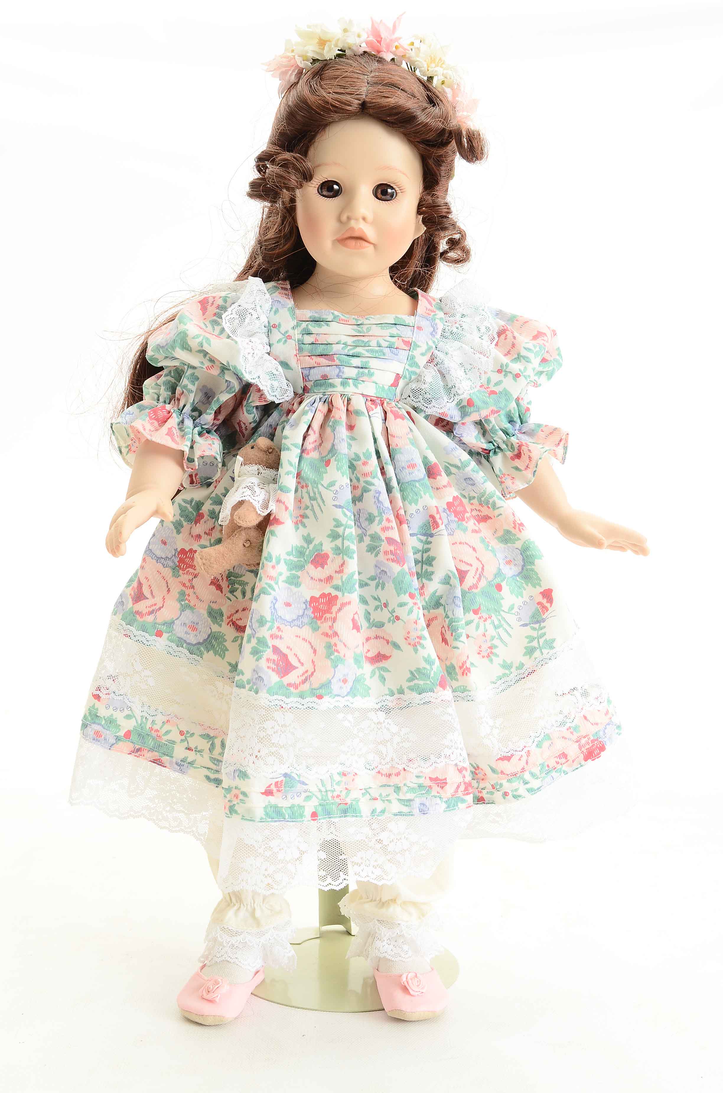 Pairing of Vintage Dolls by Pauline Bjonness-Jacobsen