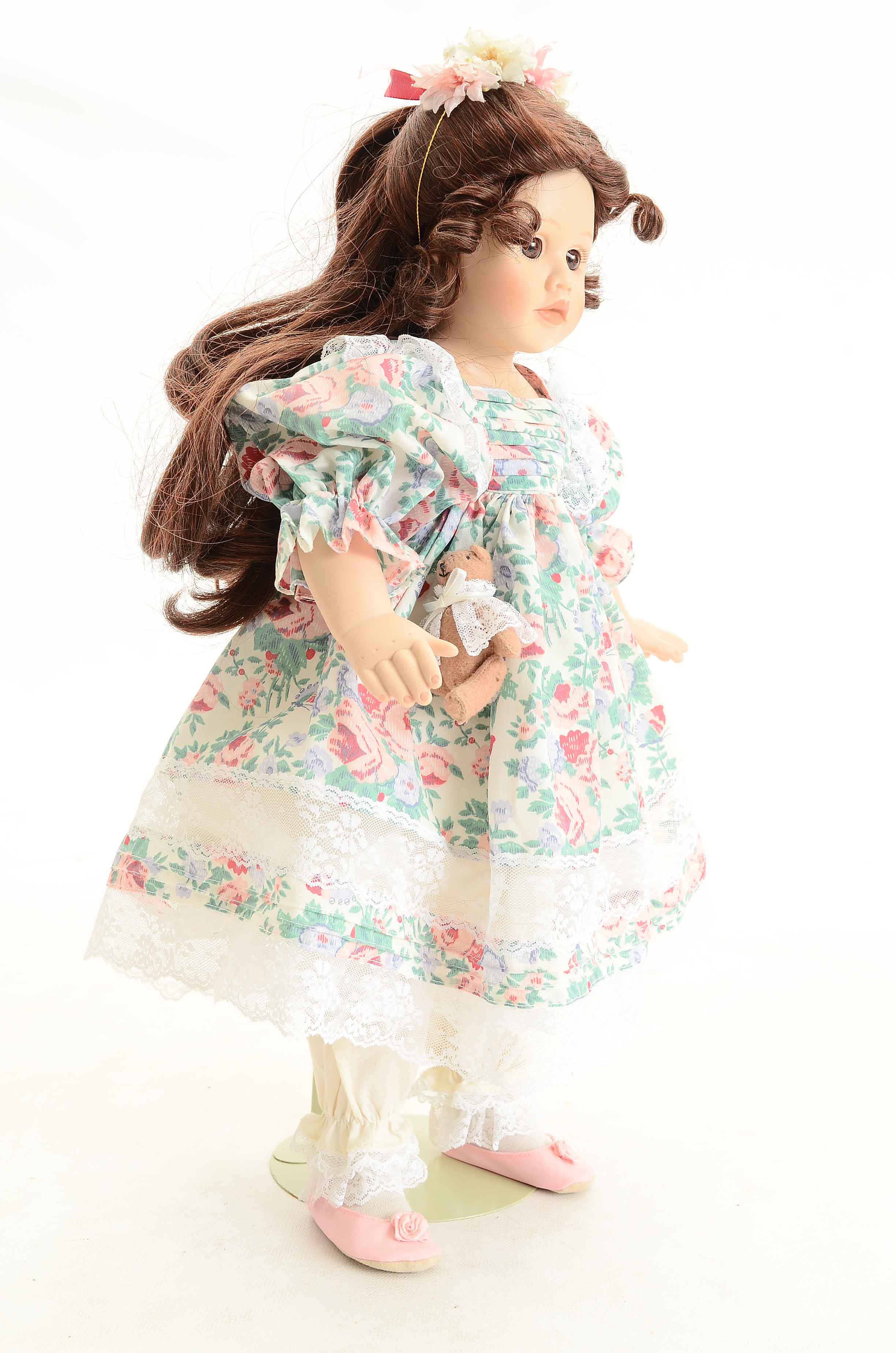 Pairing of Vintage Dolls by Pauline Bjonness-Jacobsen