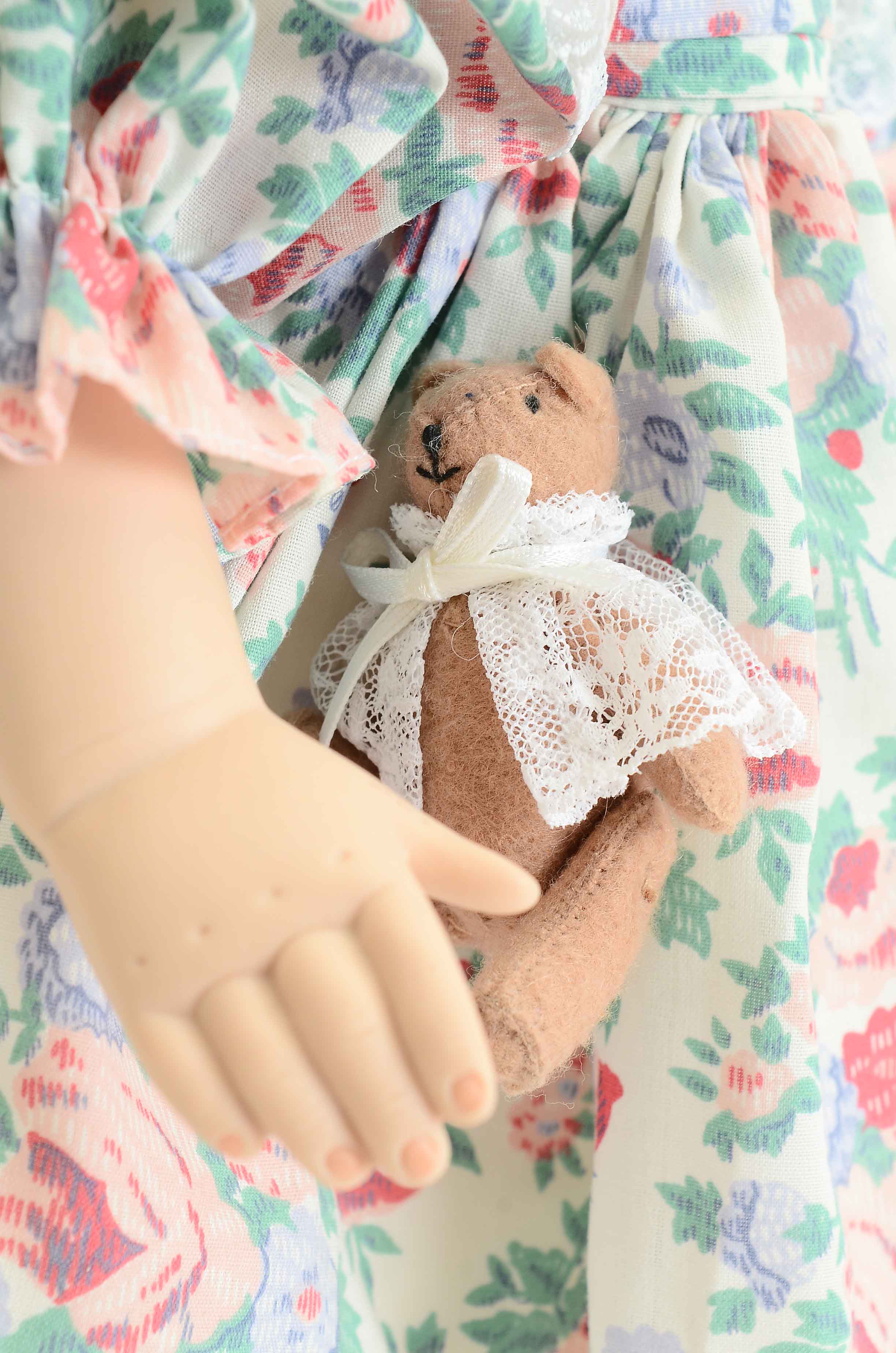 Pairing of Vintage Dolls by Pauline Bjonness-Jacobsen