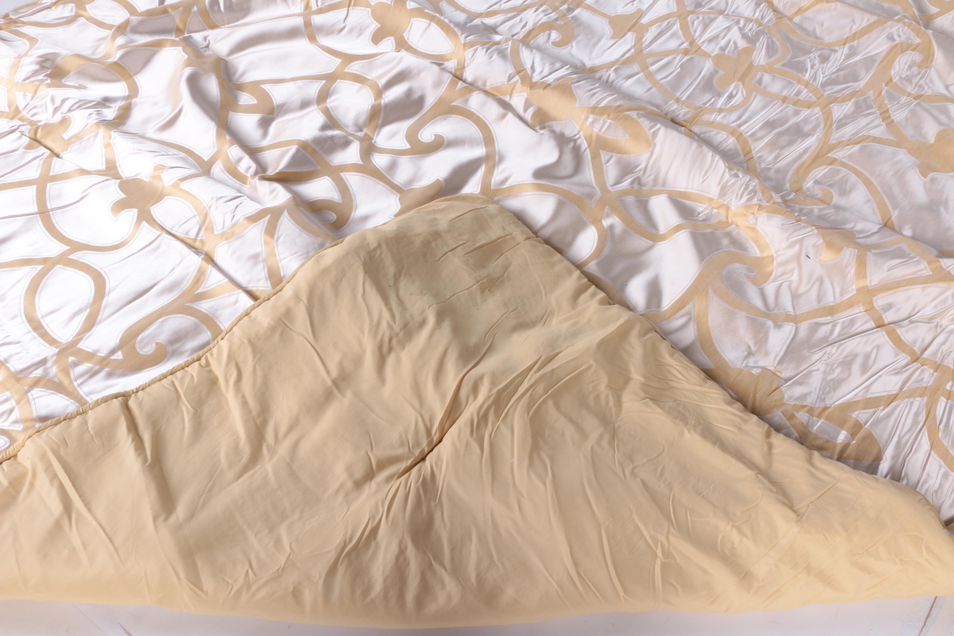 Colin Cowie King Comforter Set