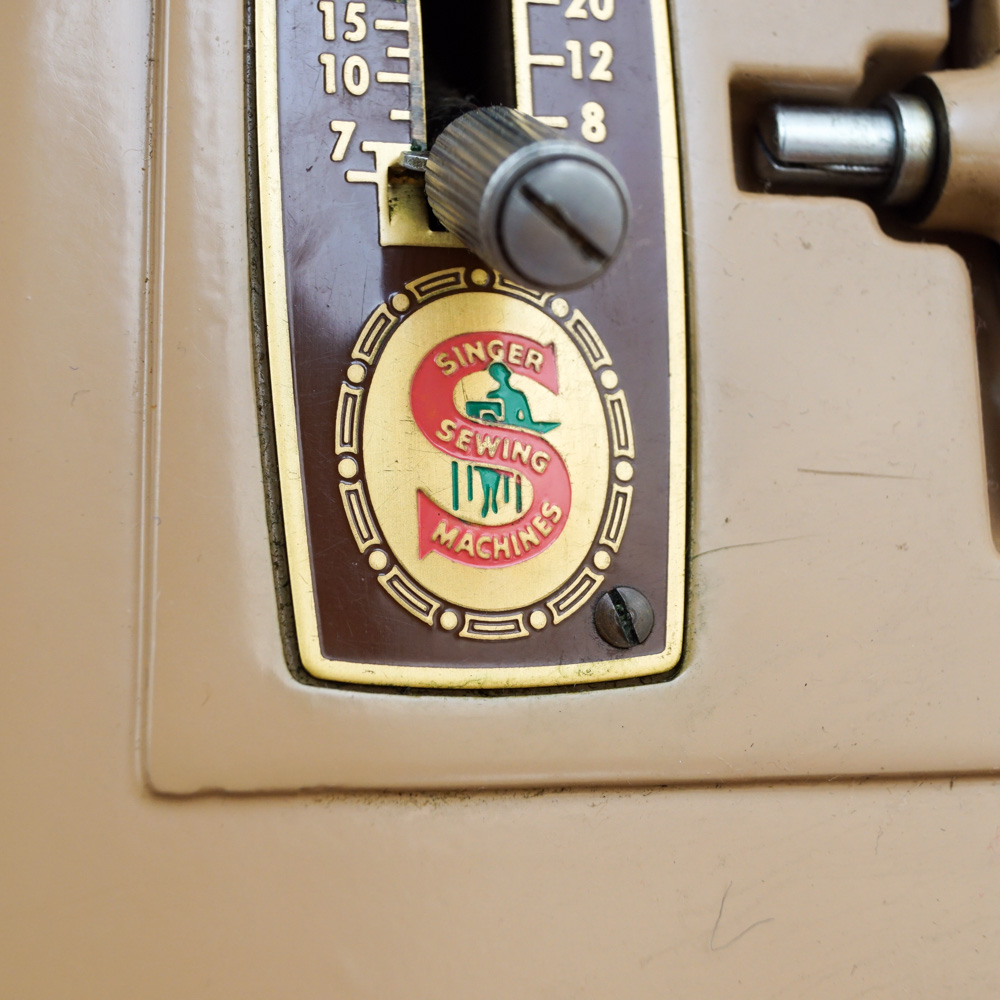 Vintage Singer Sewing Machine Table