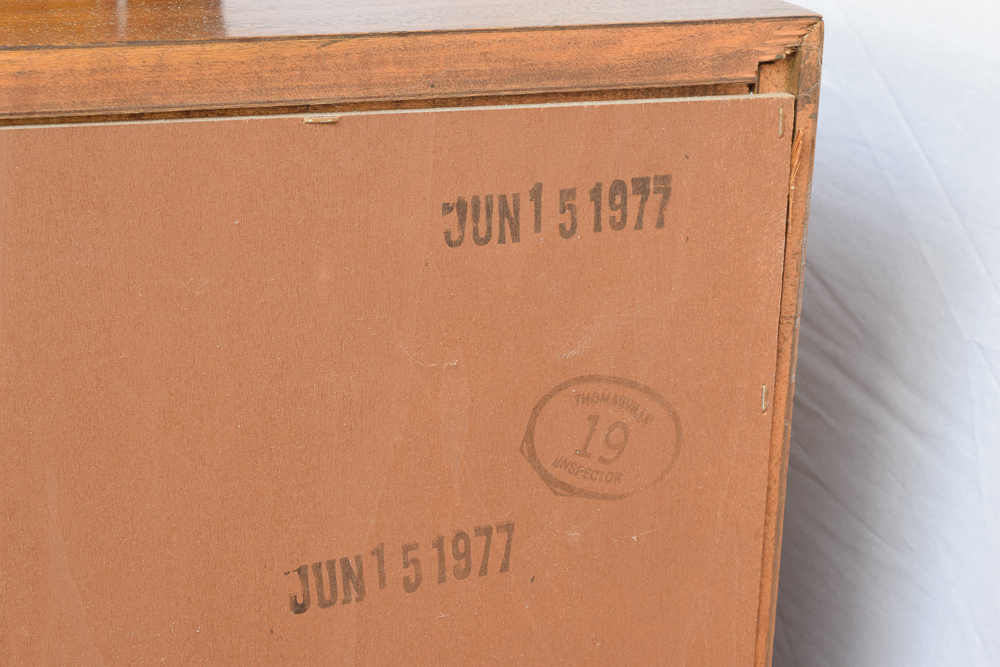 Pair of Vintage Thomasville Asian Style Nightstands