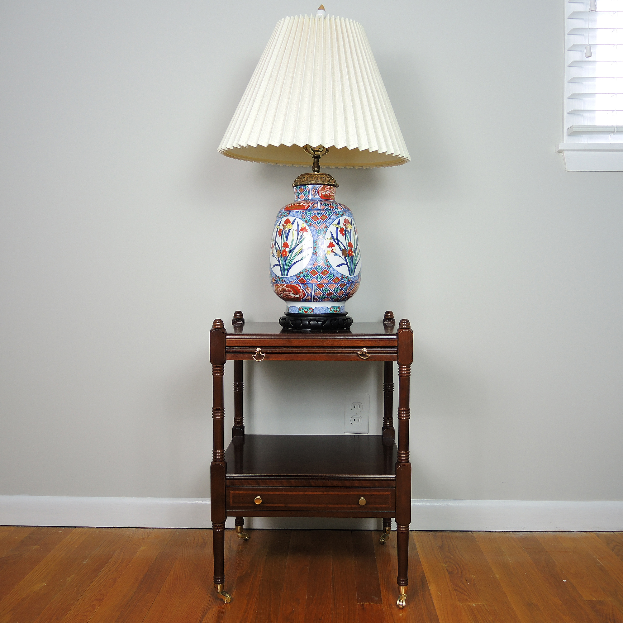 Bombay Company Side Table and Hand Painted Asian Inspired Lamp