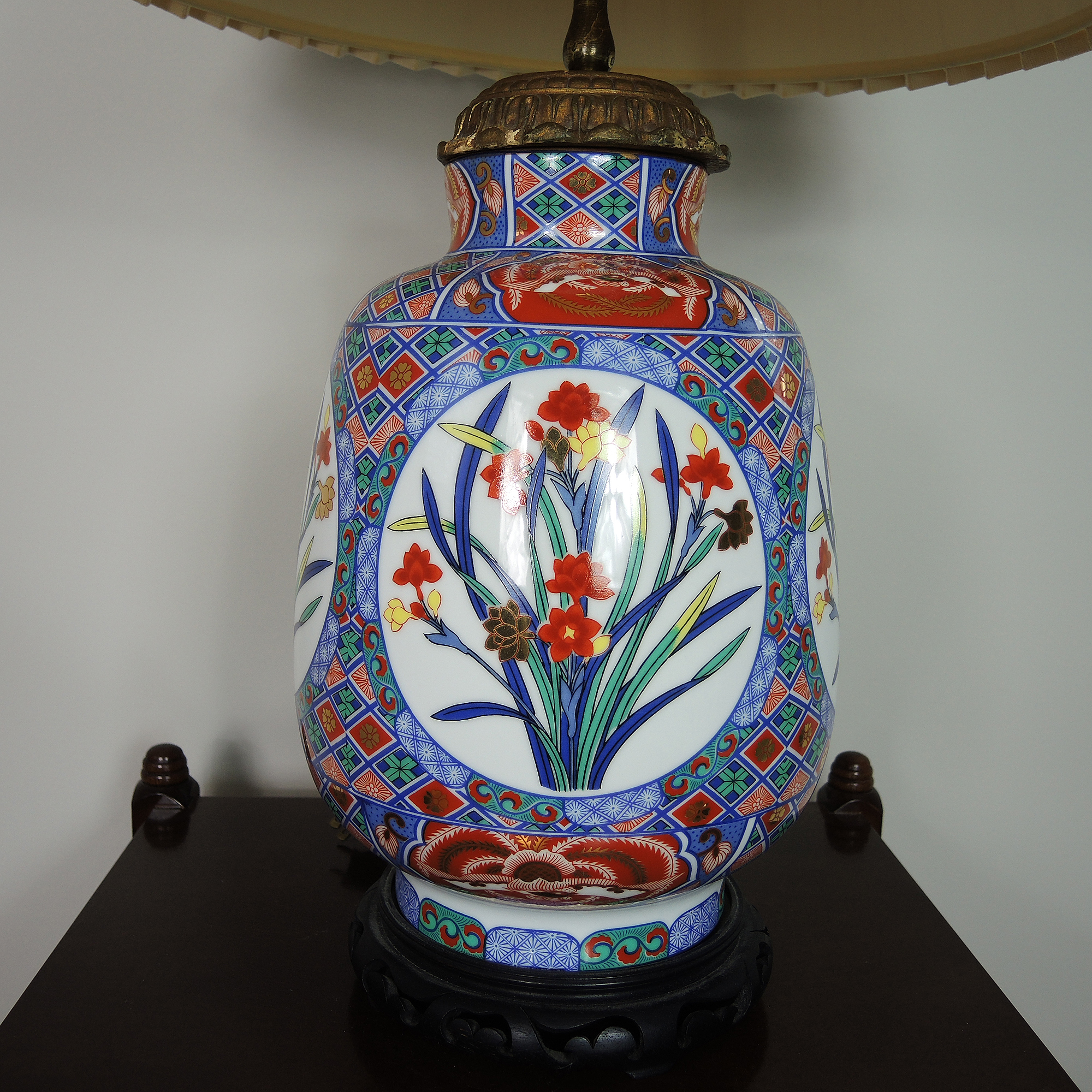 Bombay Company Side Table and Hand Painted Asian Inspired Lamp