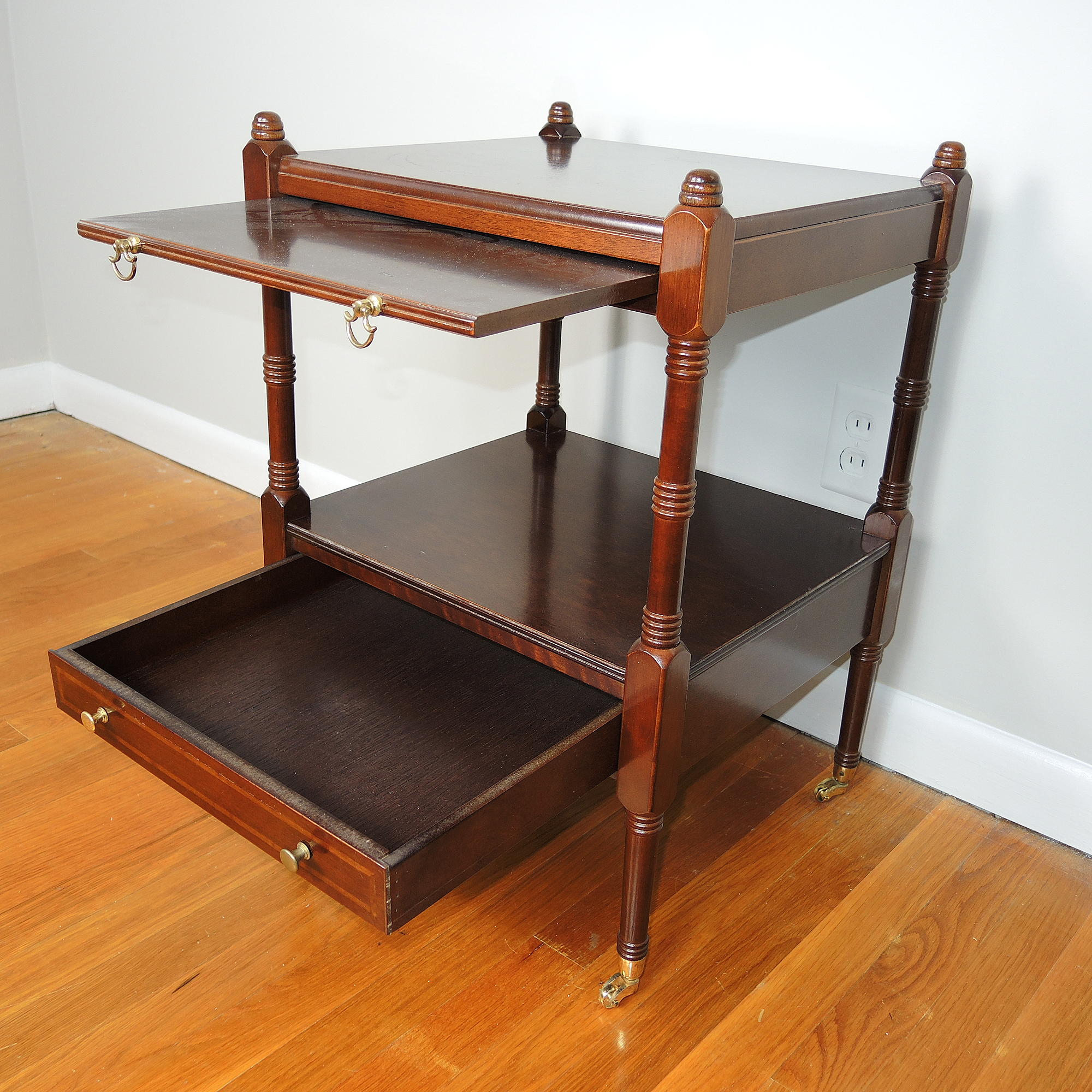 Bombay Company Side Table and Hand Painted Asian Inspired Lamp