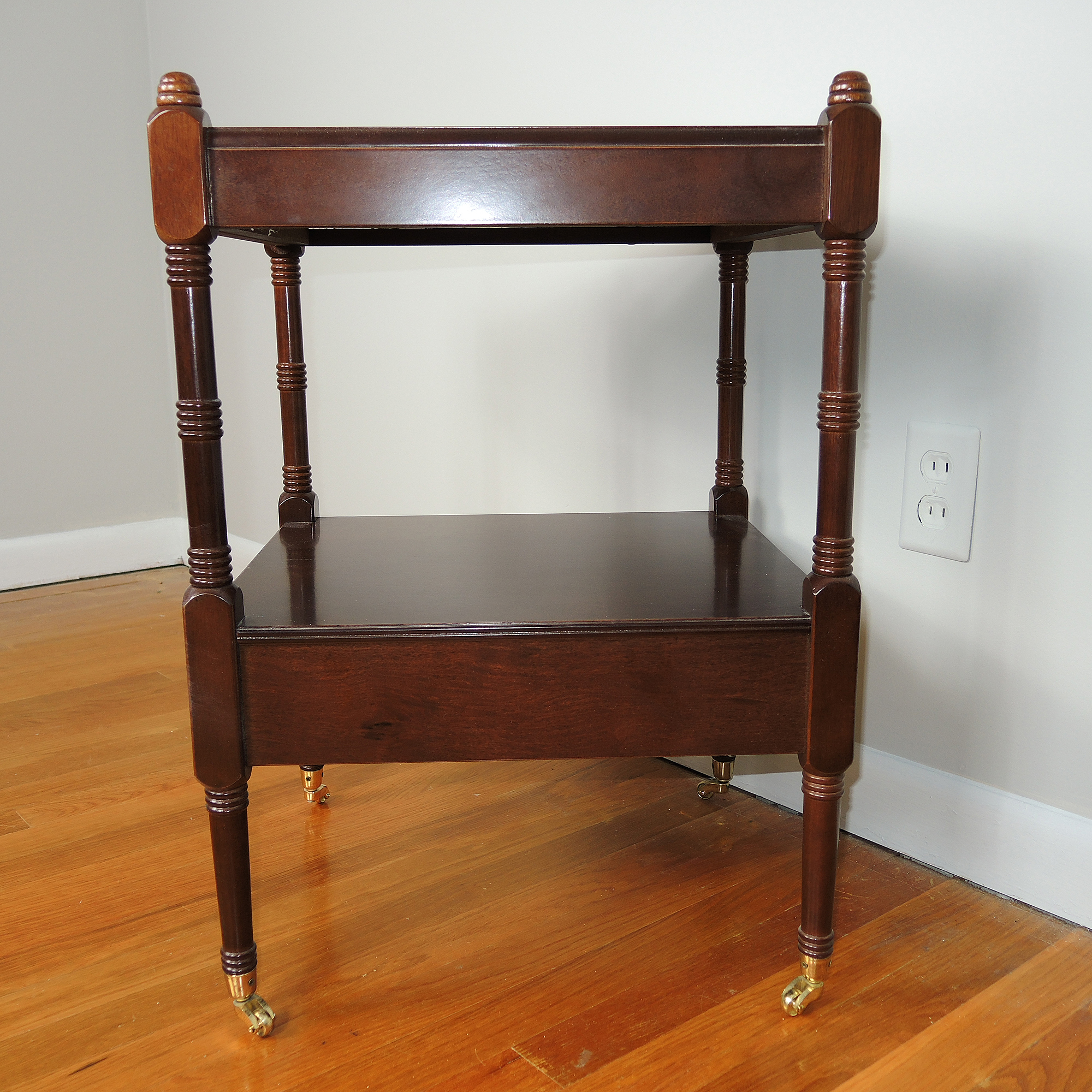 Bombay Company Side Table and Hand Painted Asian Inspired Lamp