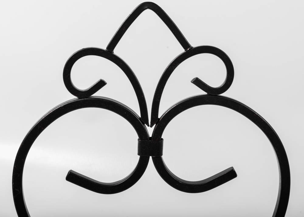 Decorative Iron Tabletop Display Stands